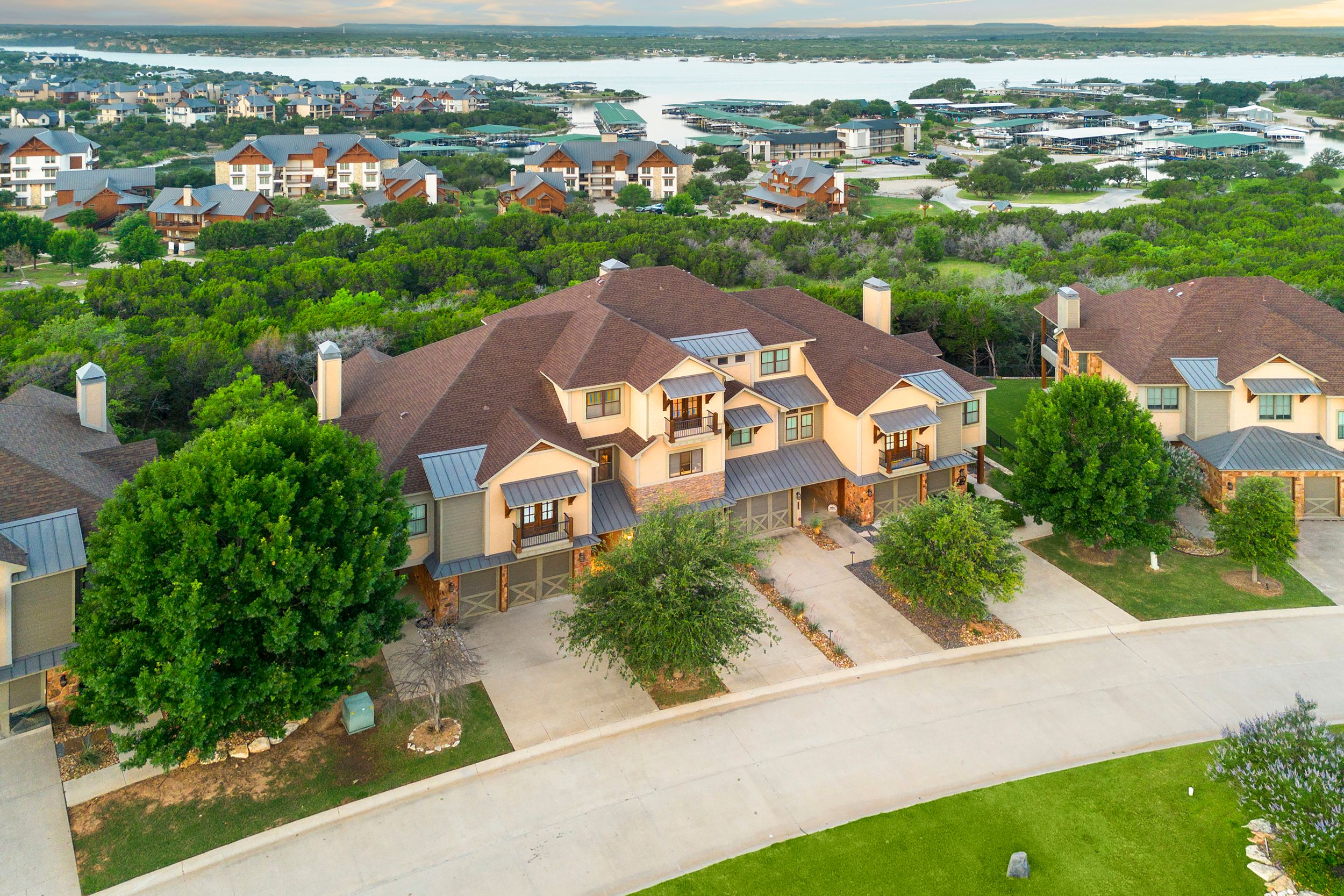 1035 Chapel Ridge Road 