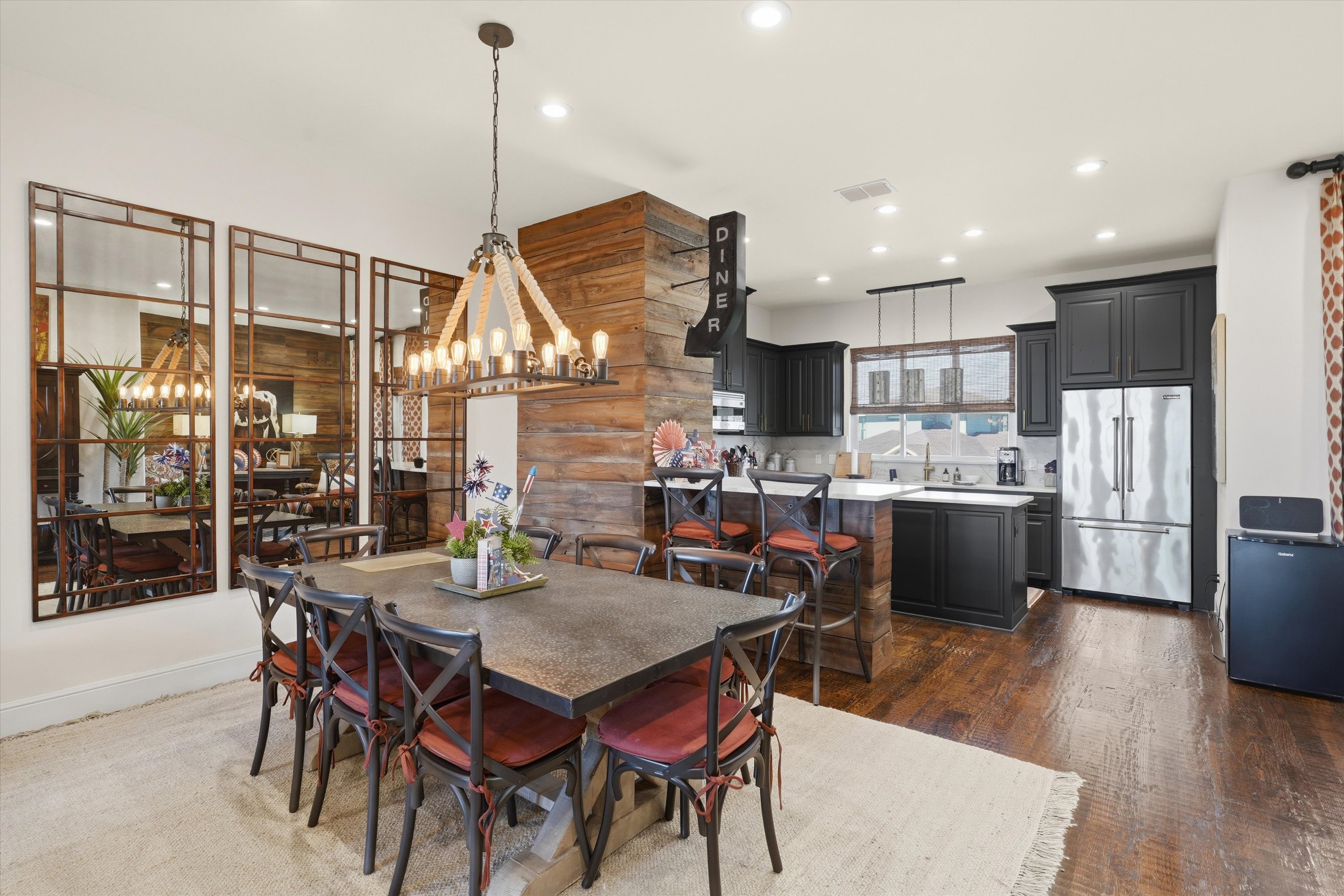 1035 Chapel Ridge Road 