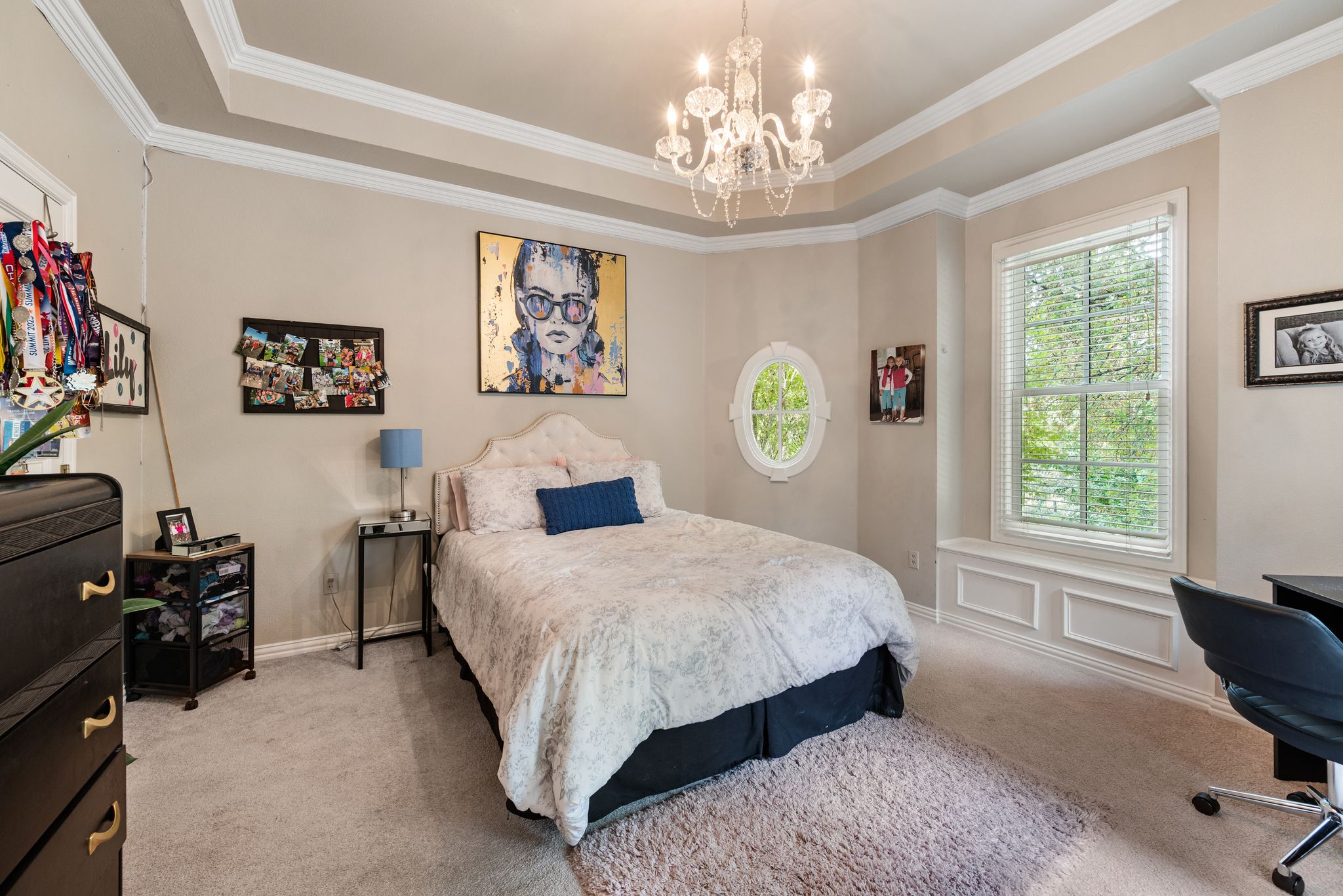 802 Carriage Court 