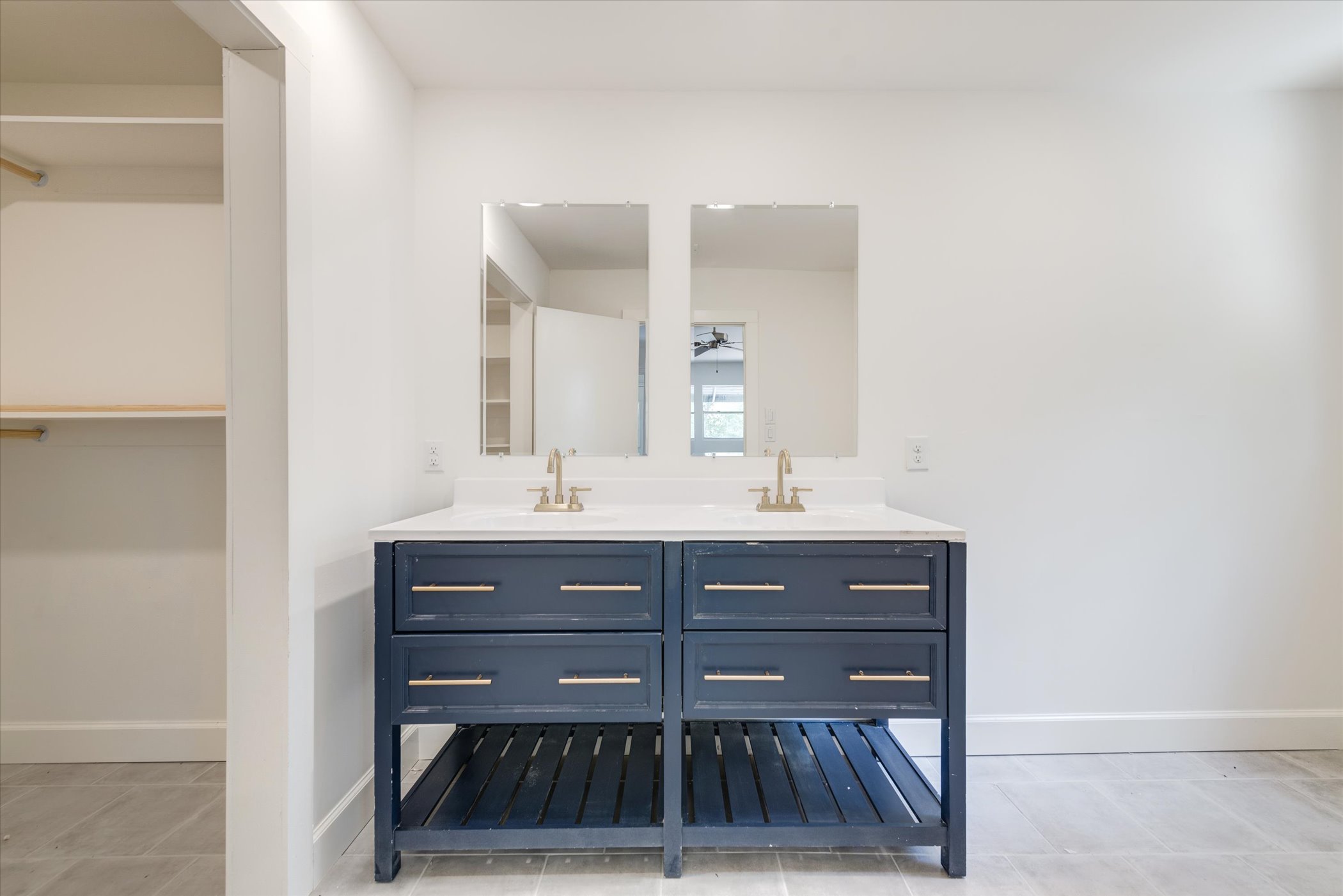 3936 Winfield Avenue