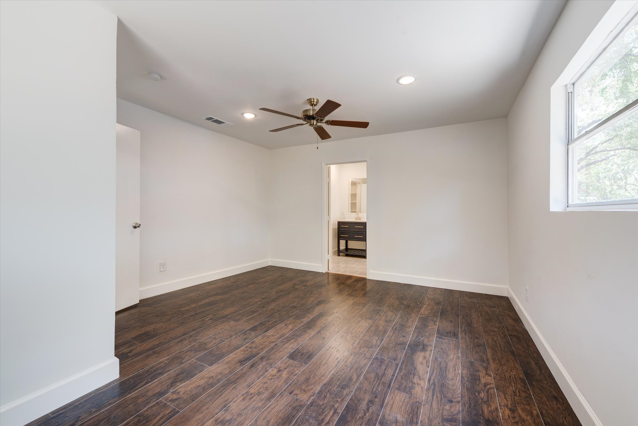 3936 Winfield Avenue