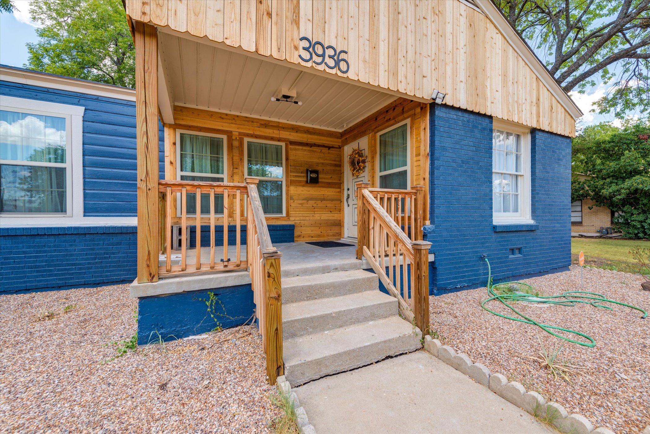 3936 Winfield Avenue