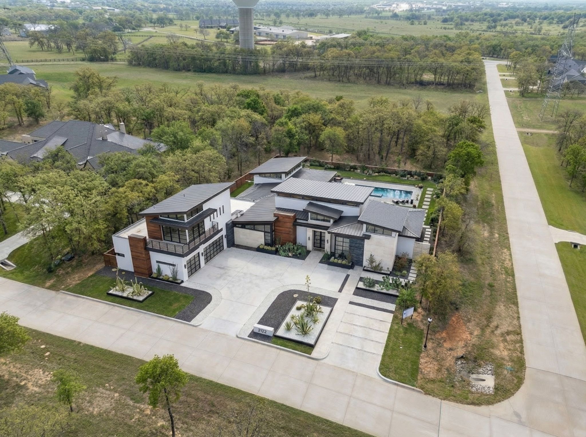 1028 Hat Creek Road