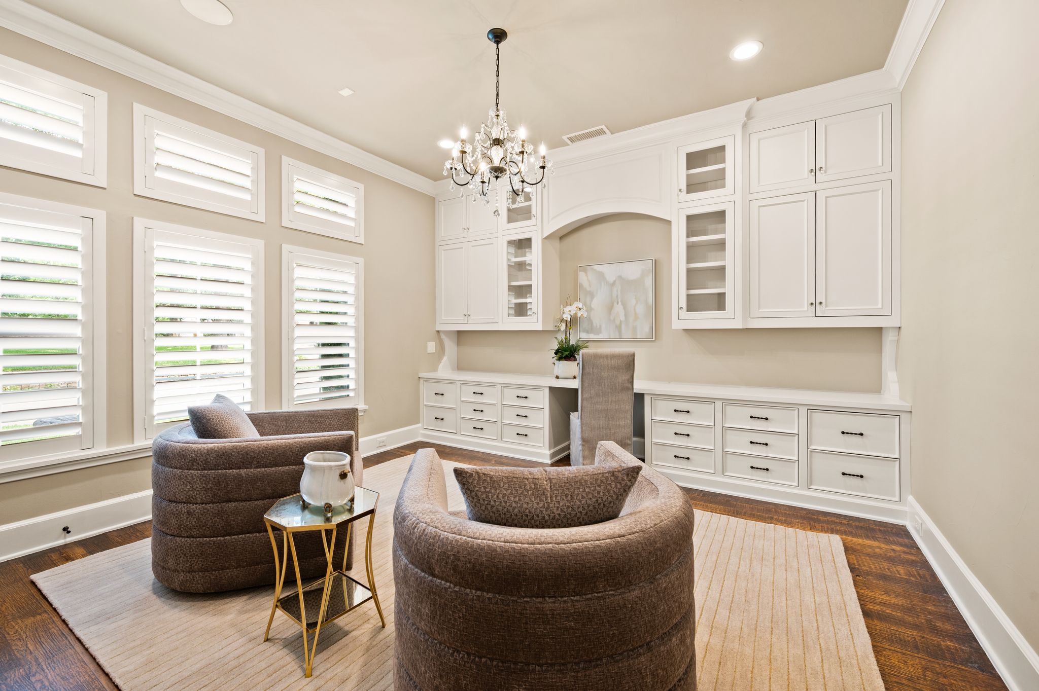 2105 Bayshore Drive 