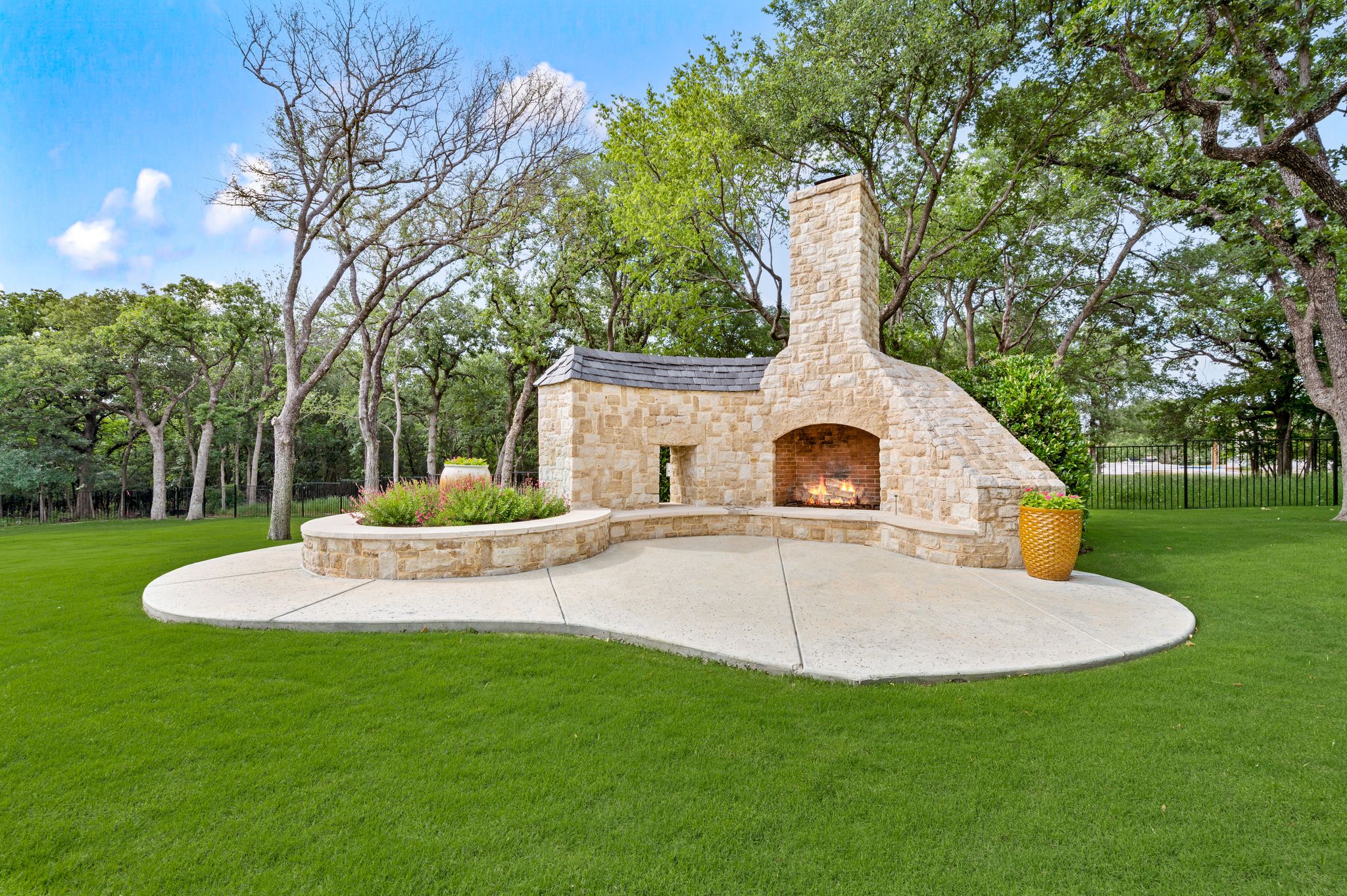 2105 Bayshore Drive 