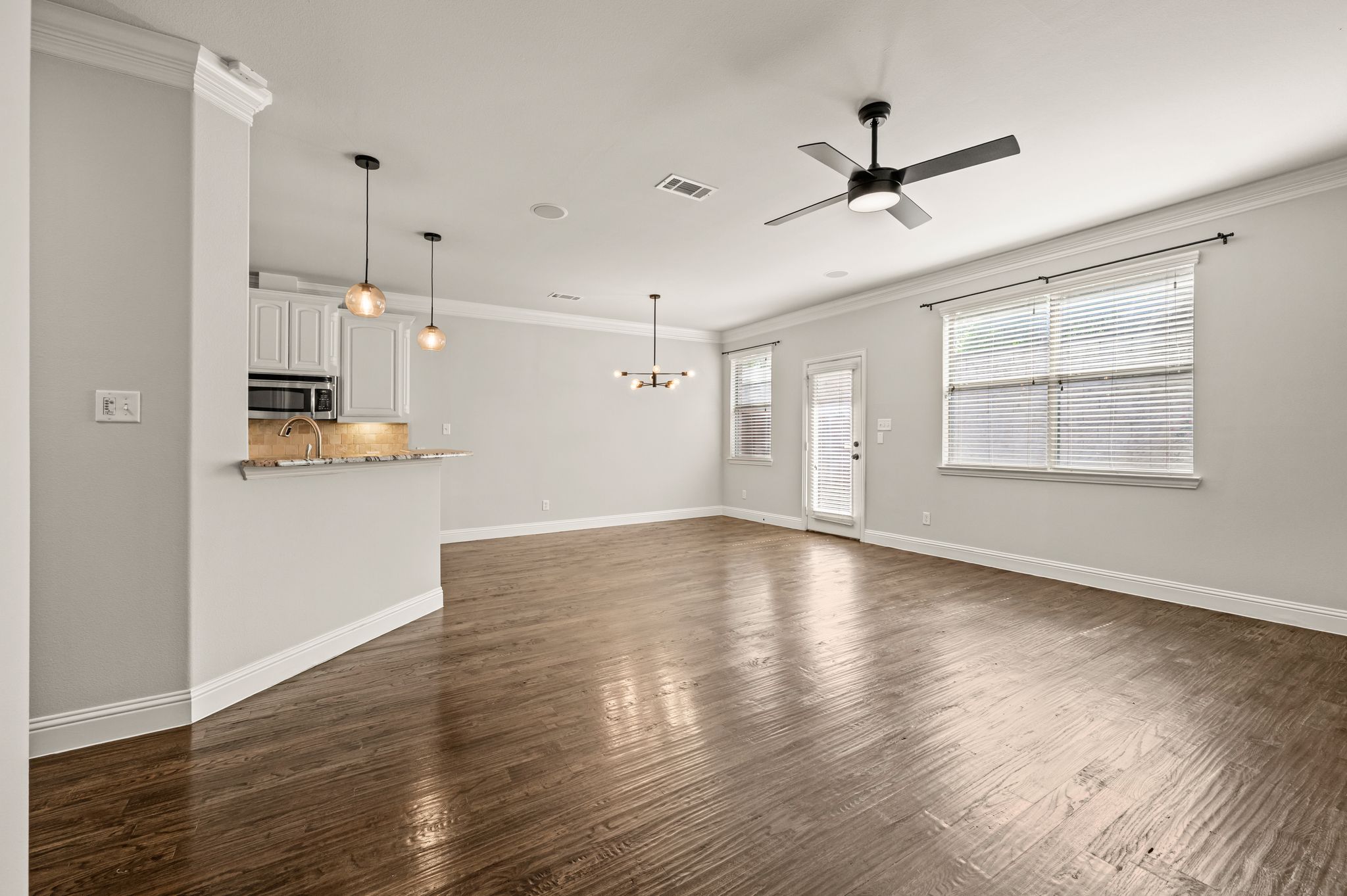 250 Churchill Loop 