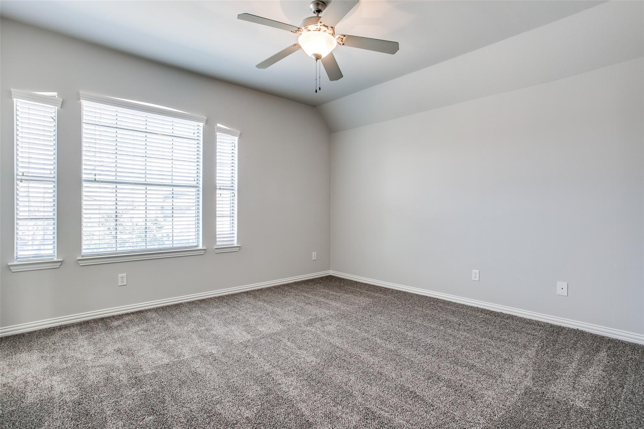 250 Churchill Loop 