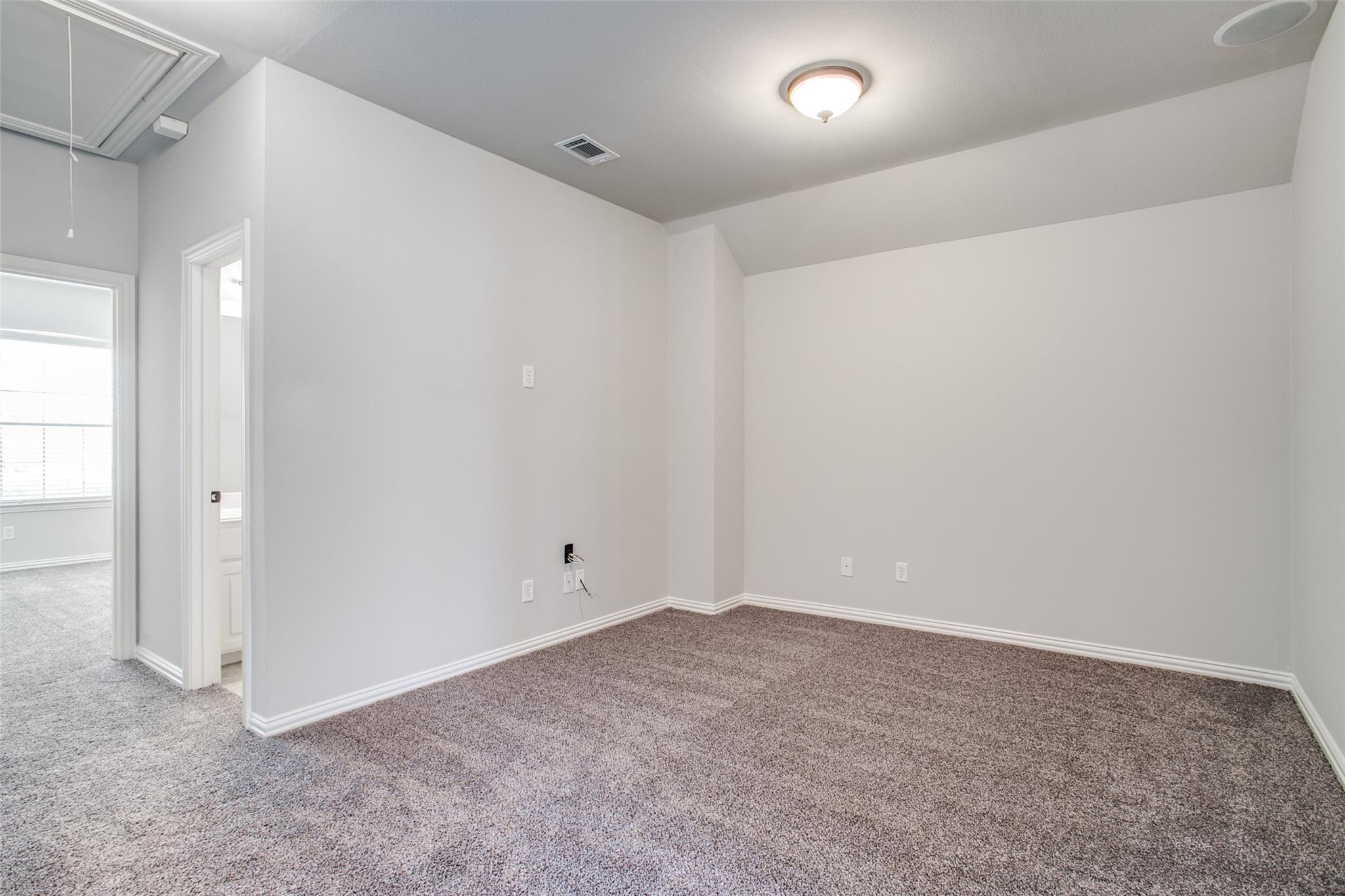 250 Churchill Loop 