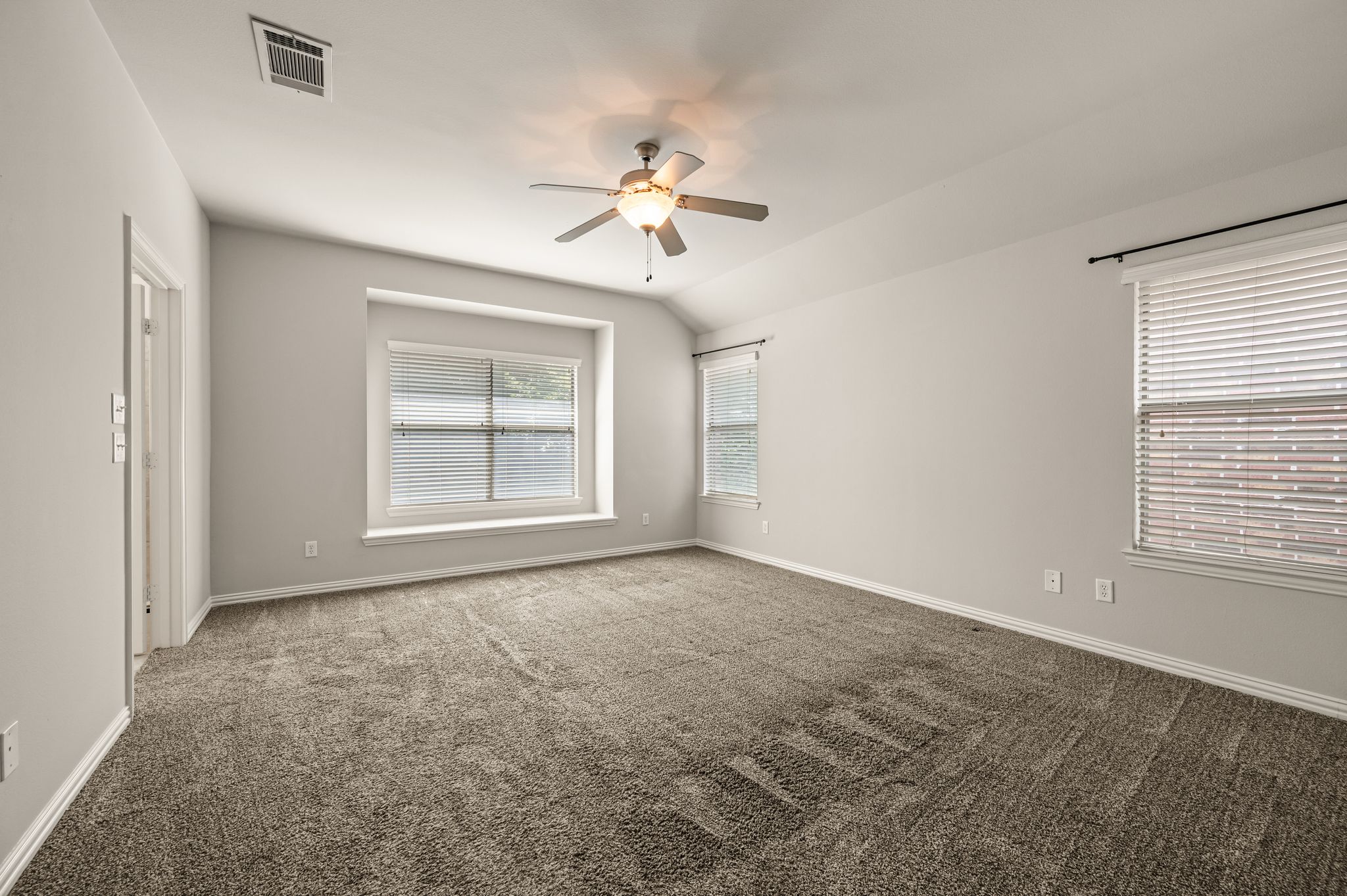 250 Churchill Loop 