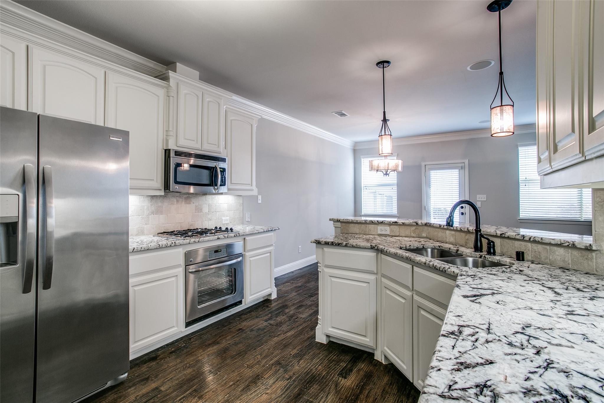 250 Churchill Loop 