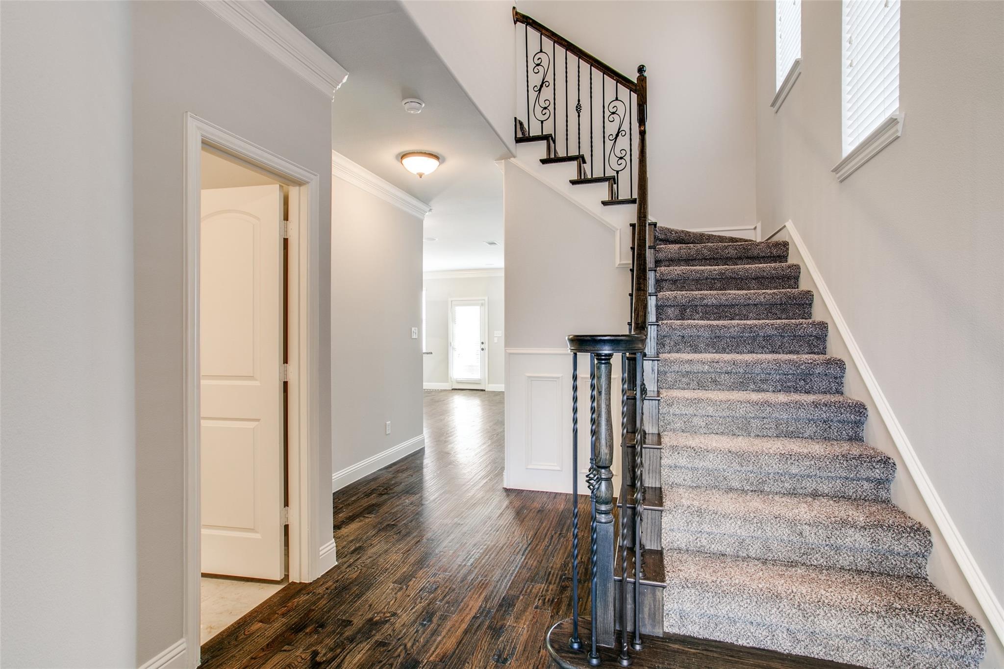 250 Churchill Loop 