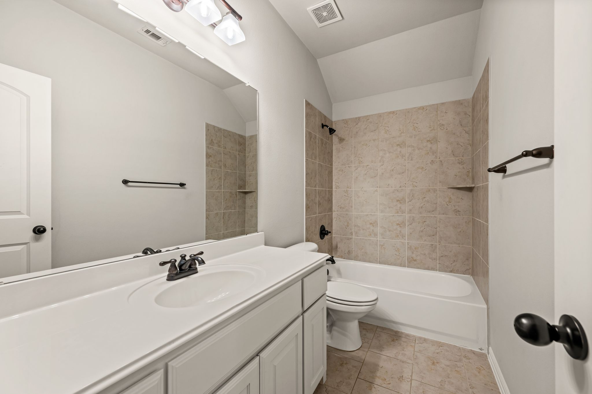 250 Churchill Loop 