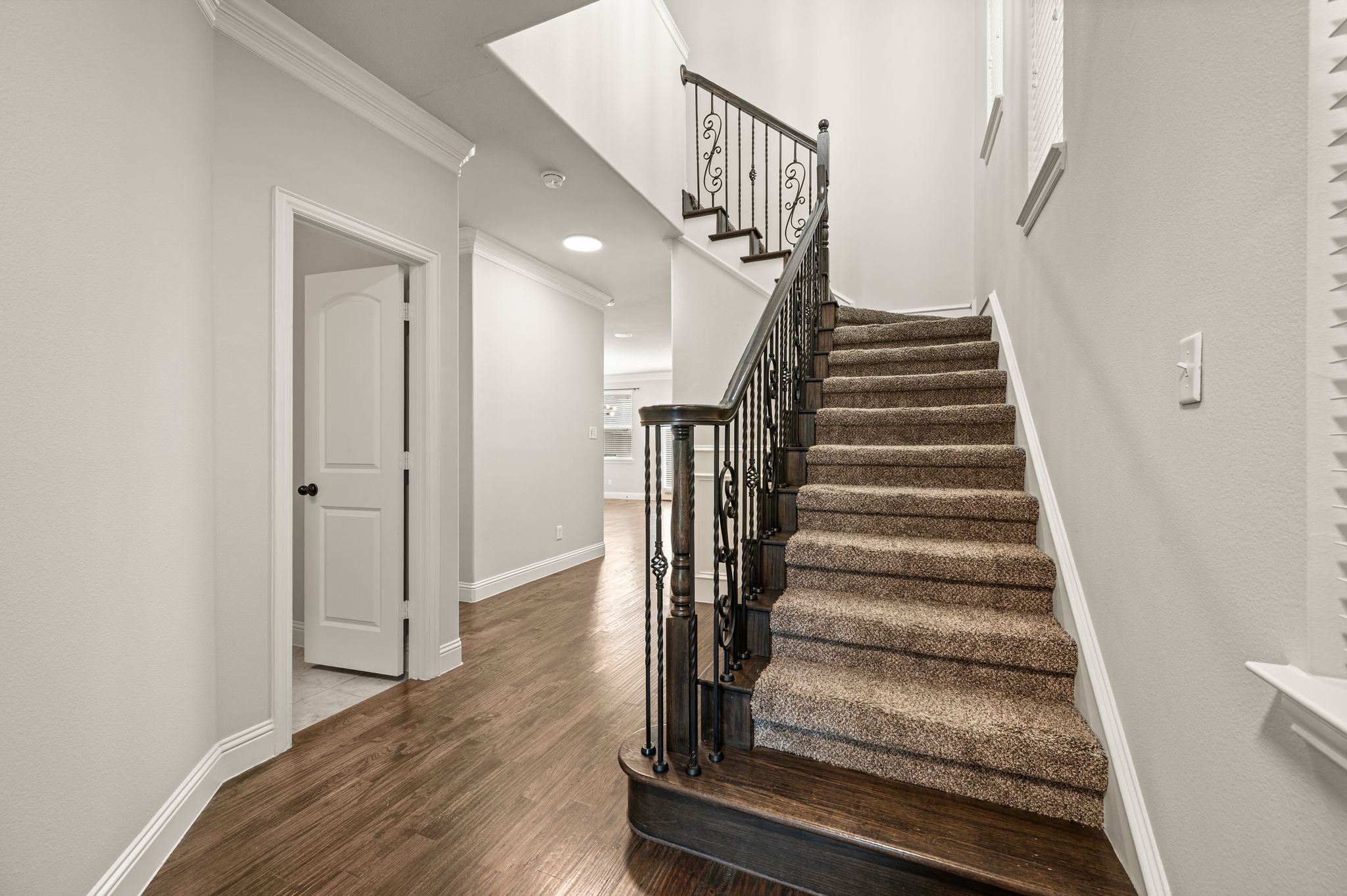 250 Churchill Loop 