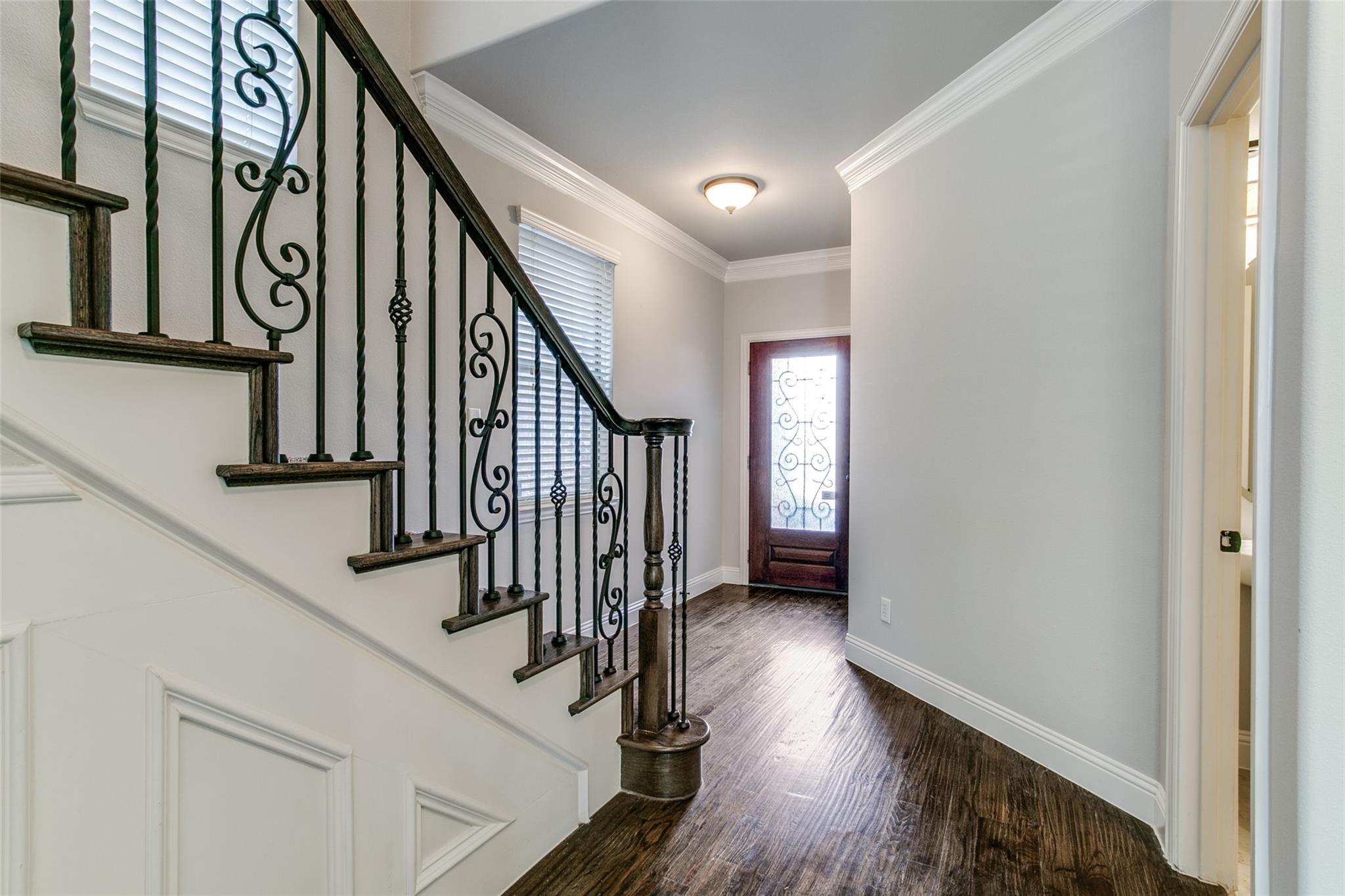 250 Churchill Loop 