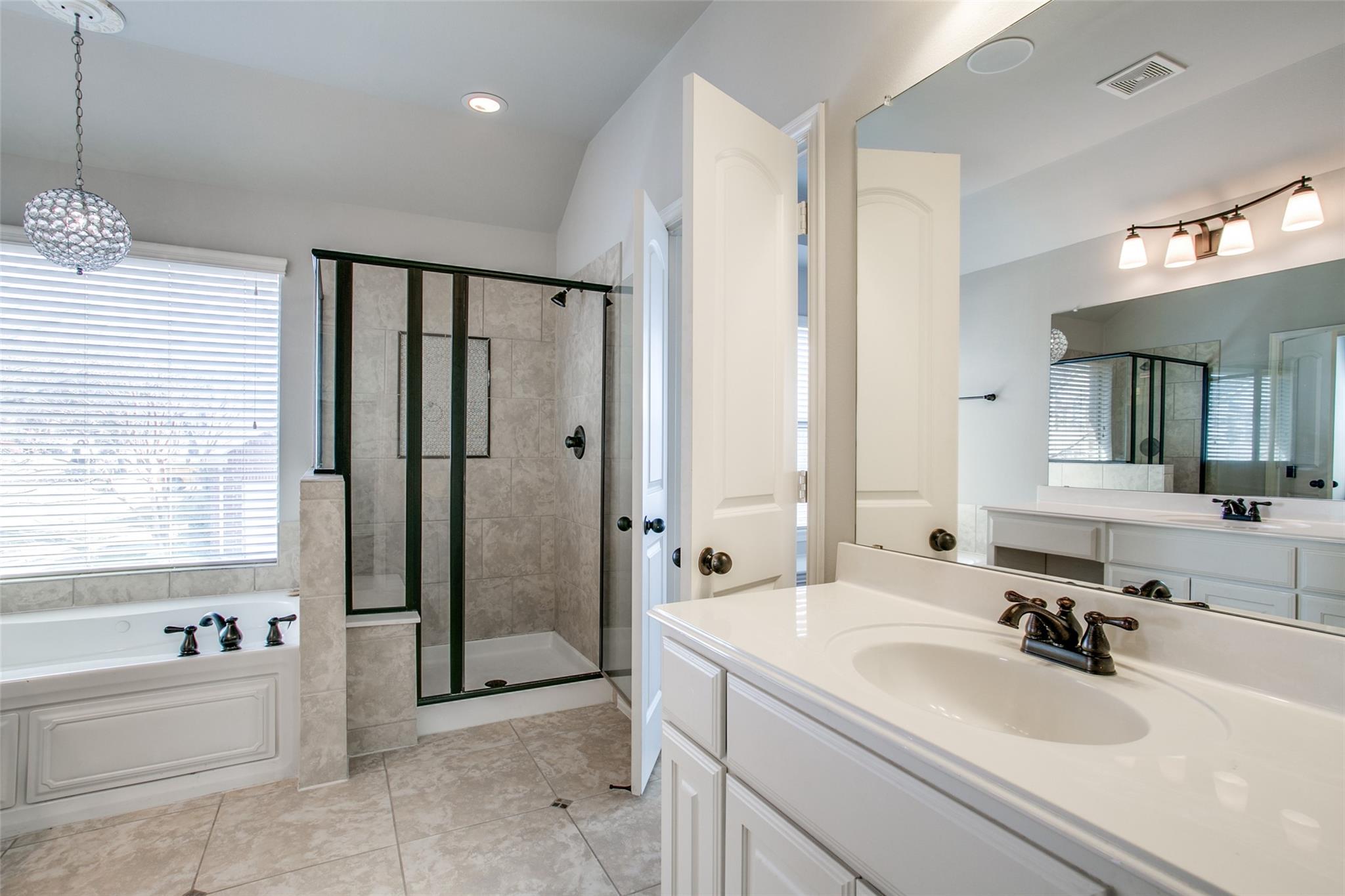 250 Churchill Loop 