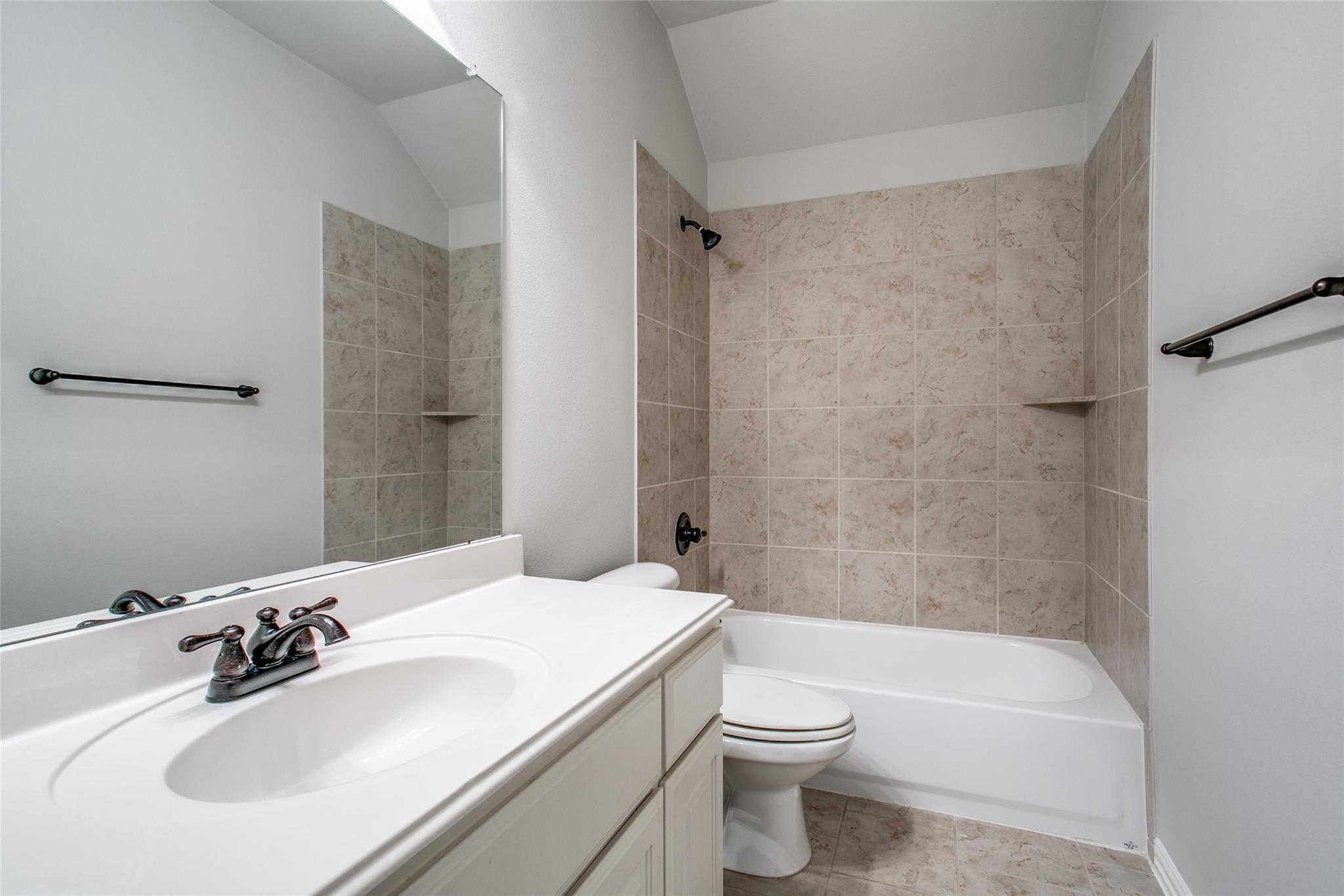 250 Churchill Loop 