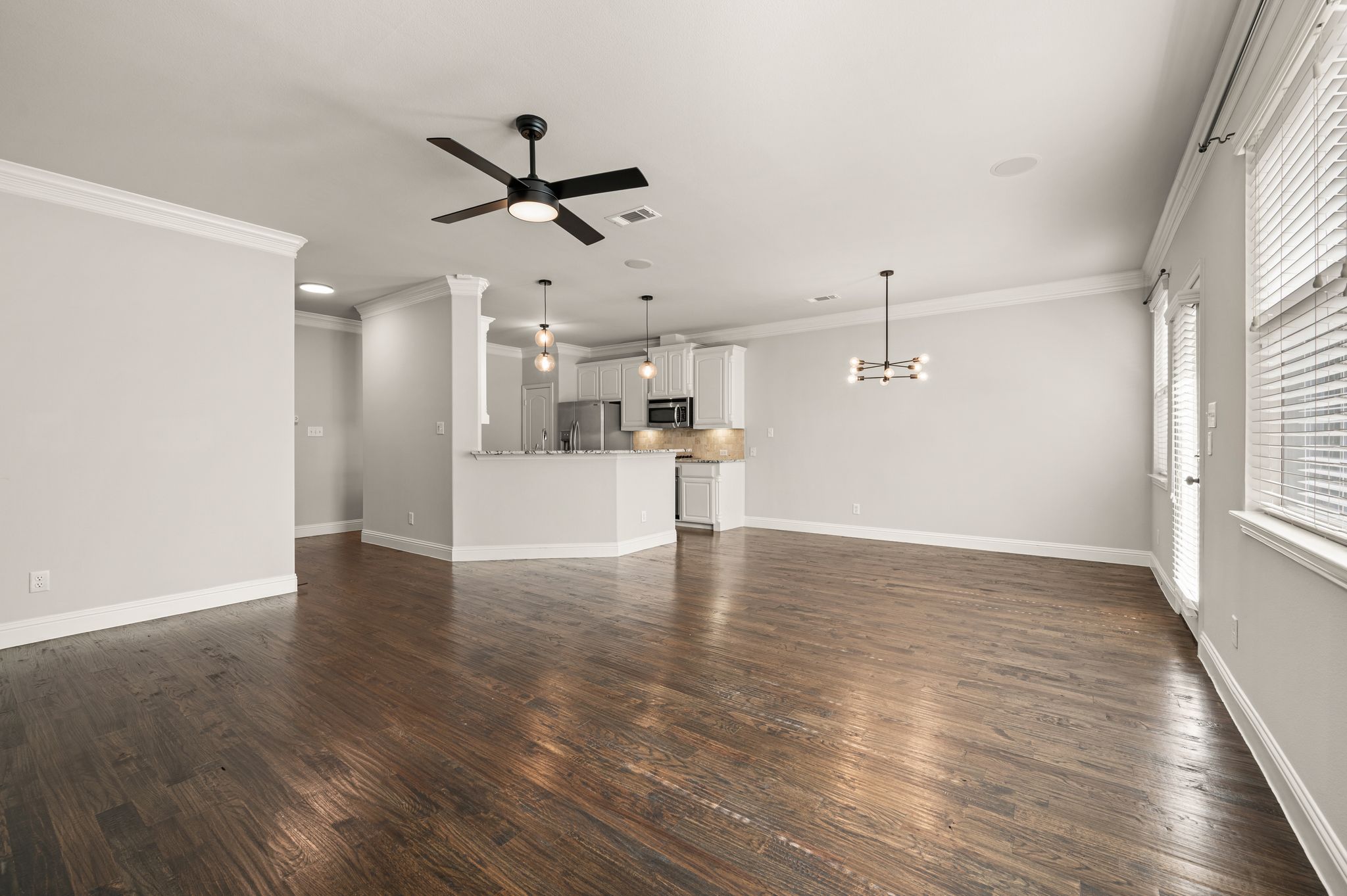 250 Churchill Loop 