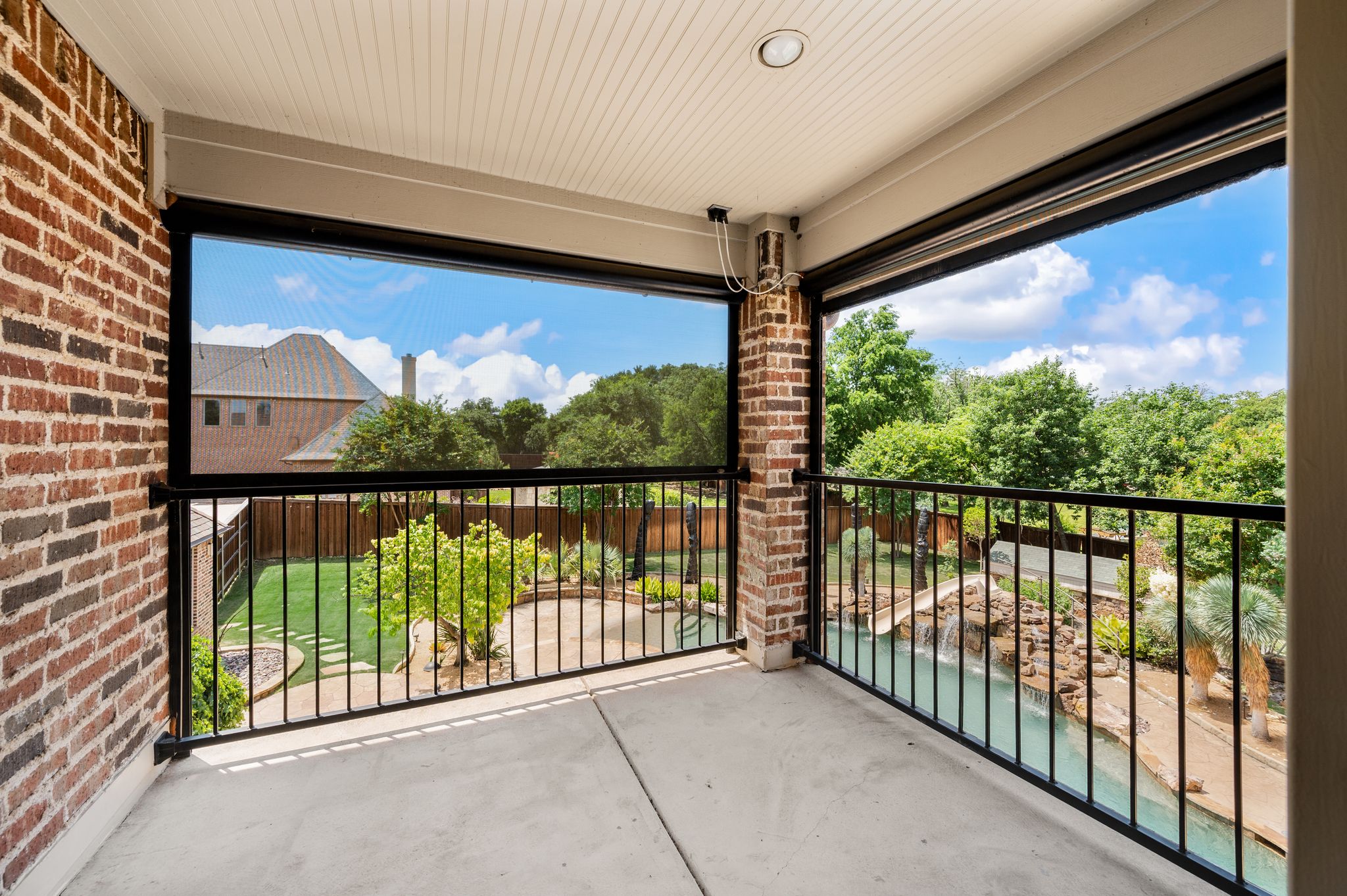 1609 Noble Way 