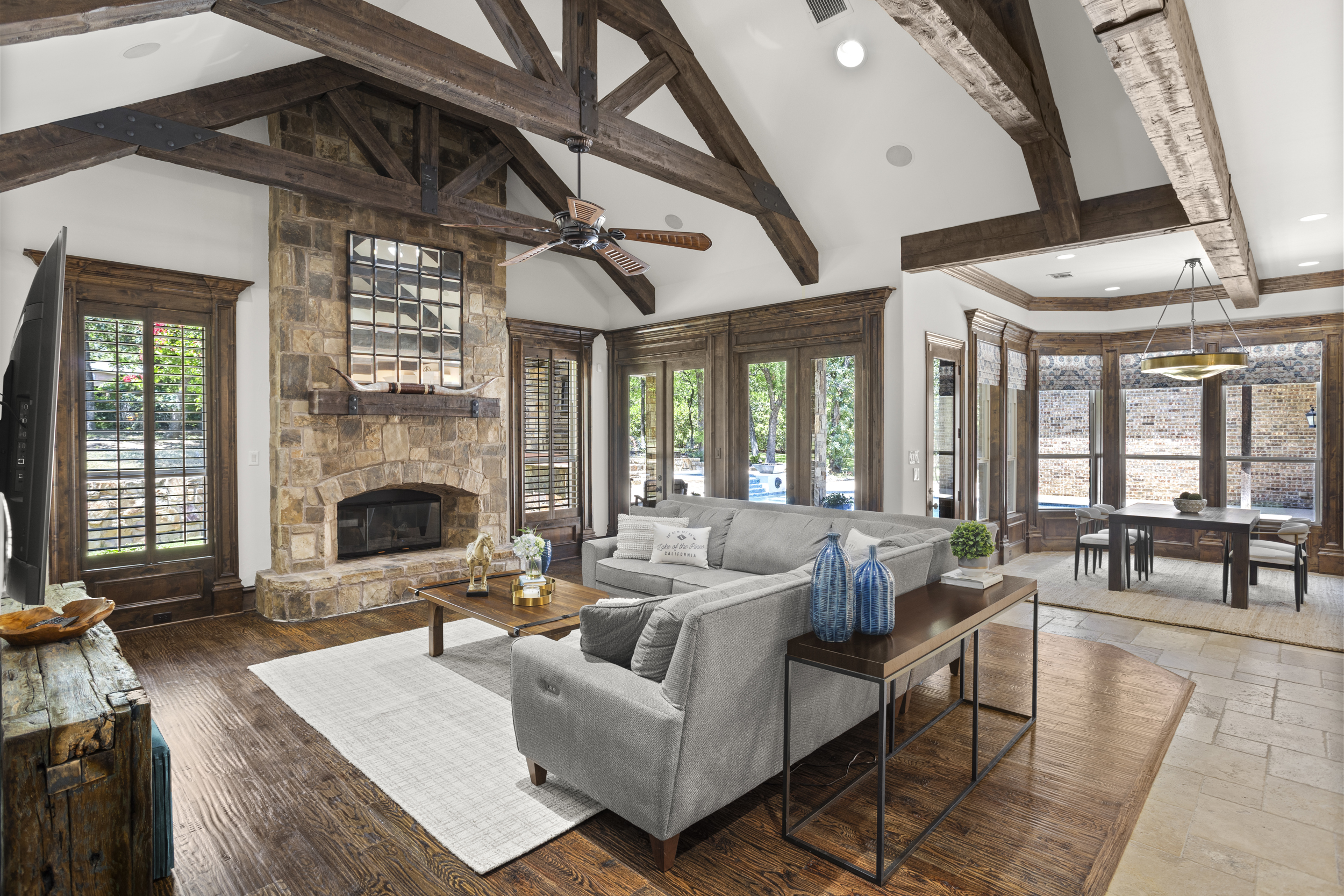 2405 Southern Hills Court 