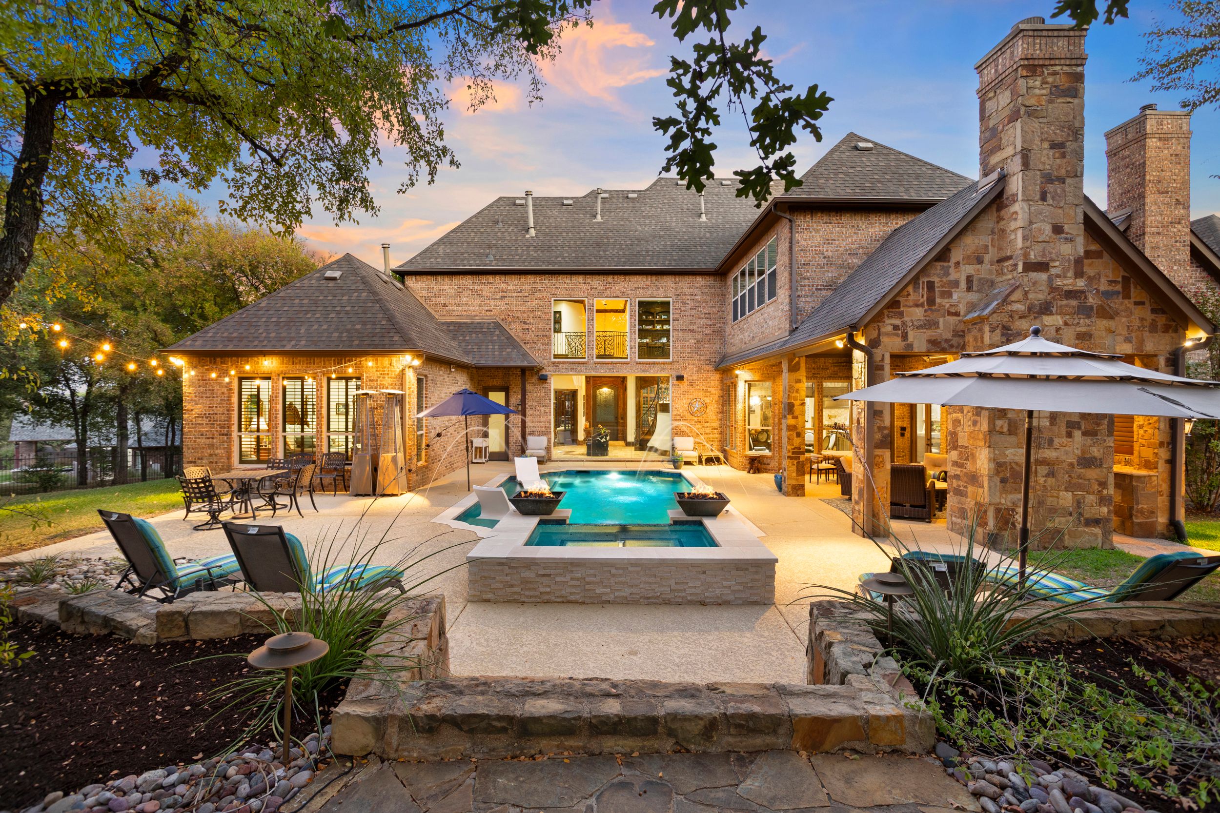 2405 Southern Hills Court 