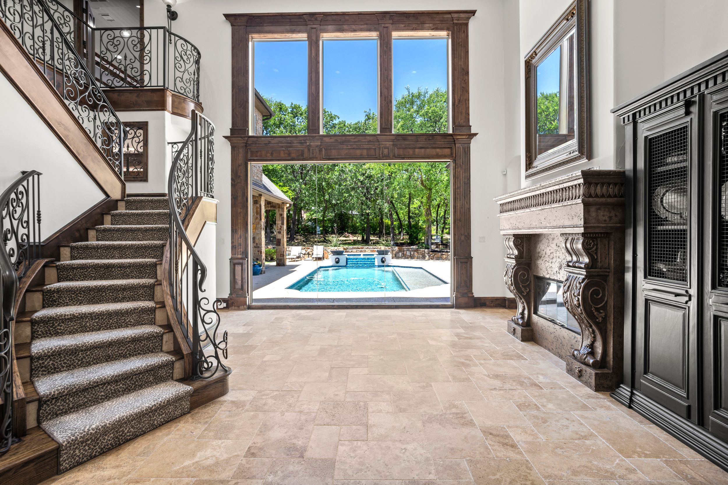 2405 Southern Hills Court 