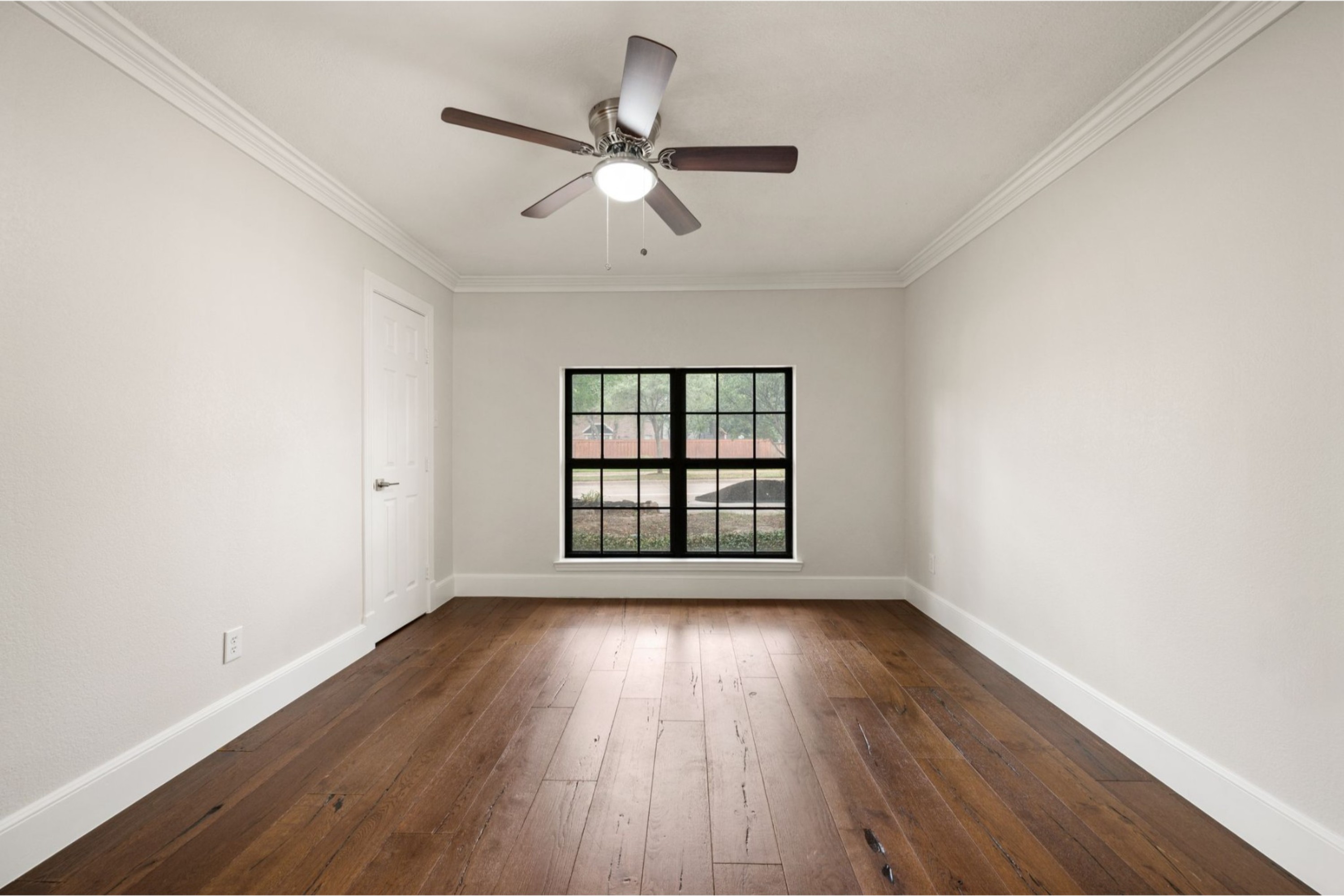 2 Lake Forest Drive 