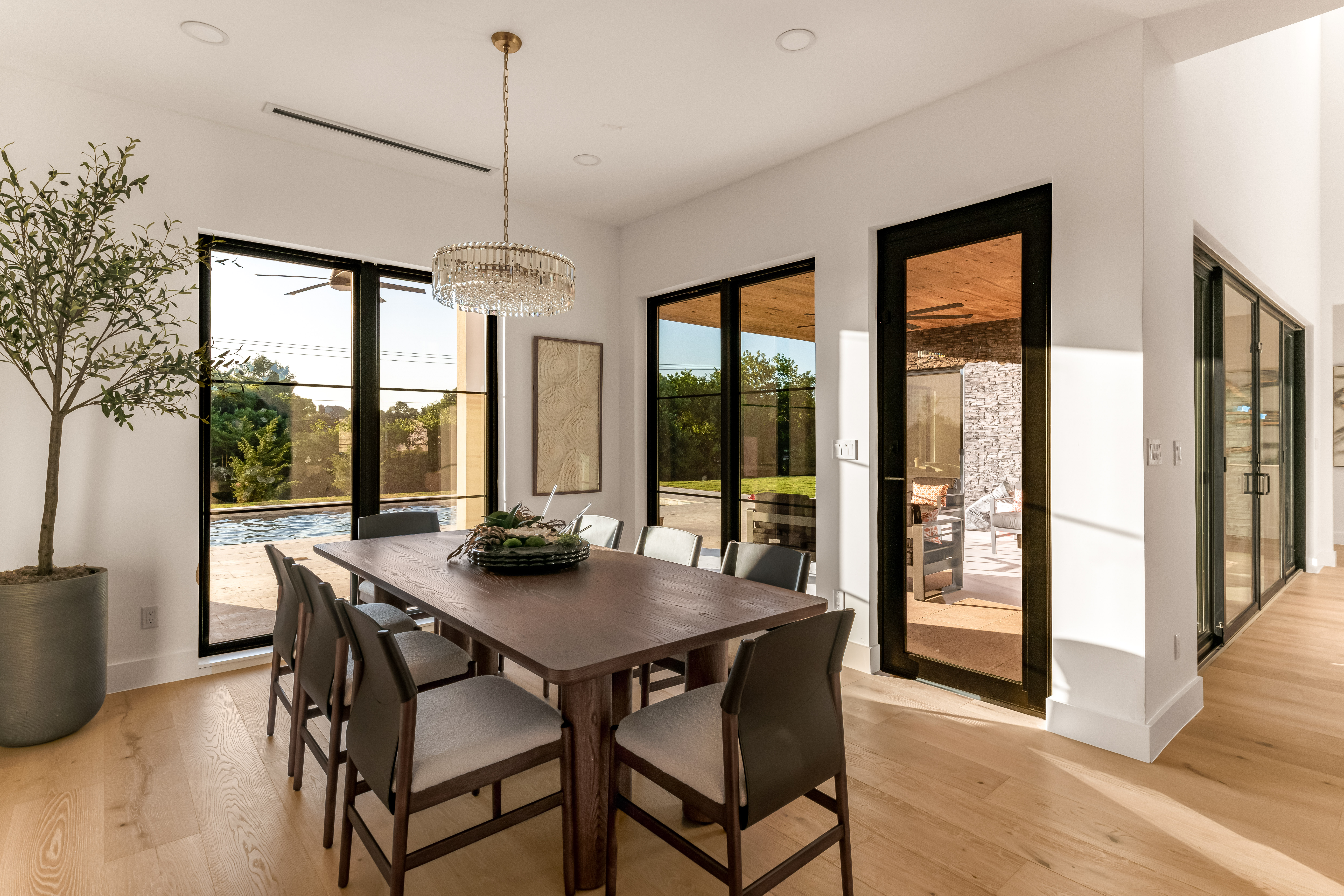 327 Longview Place 