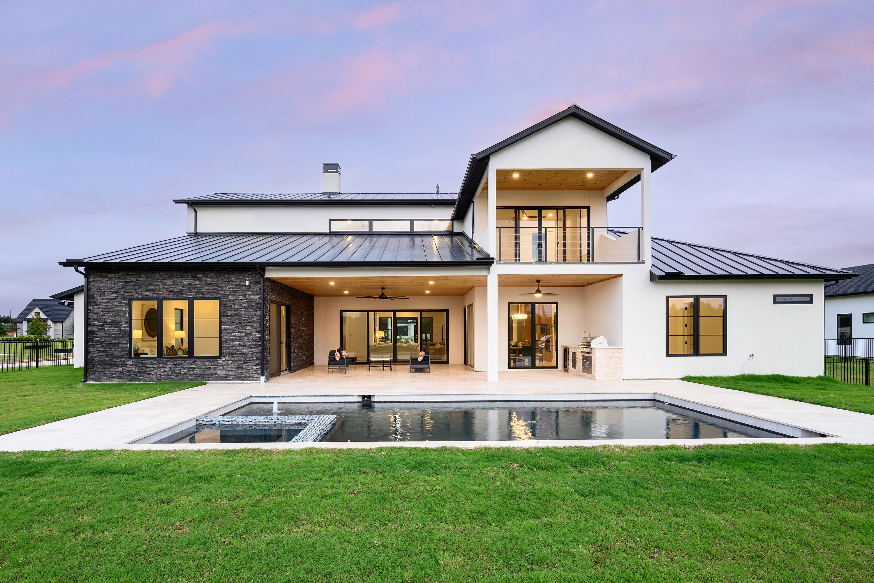 327 Longview Place 