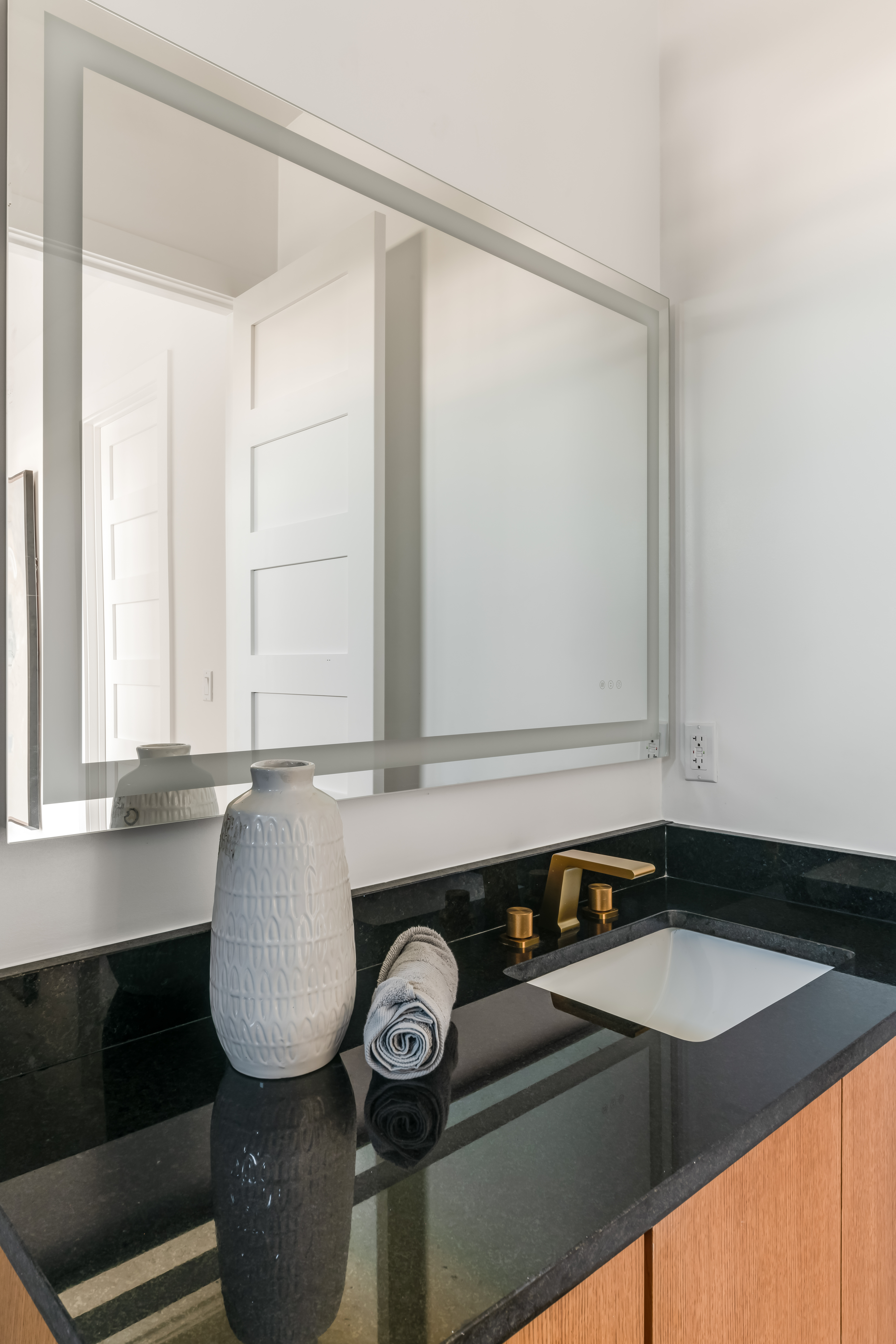 327 Longview Place 
