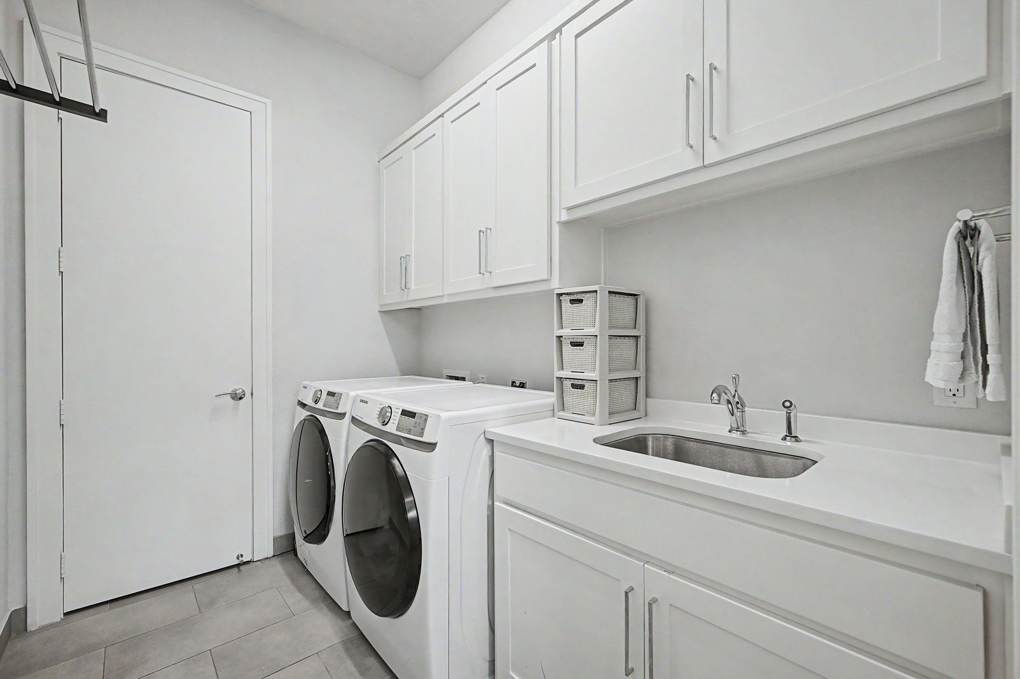 3611 Northwest Parkway 