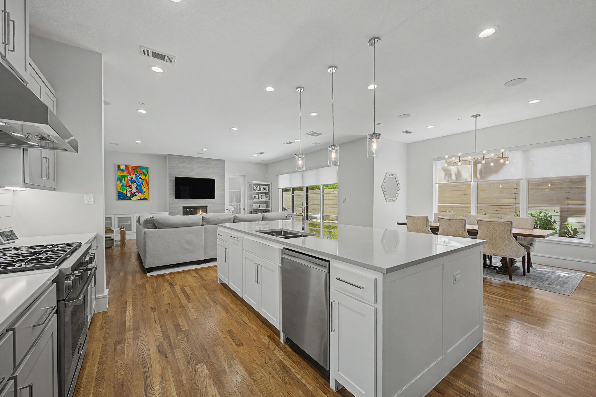 3611 Northwest Parkway 