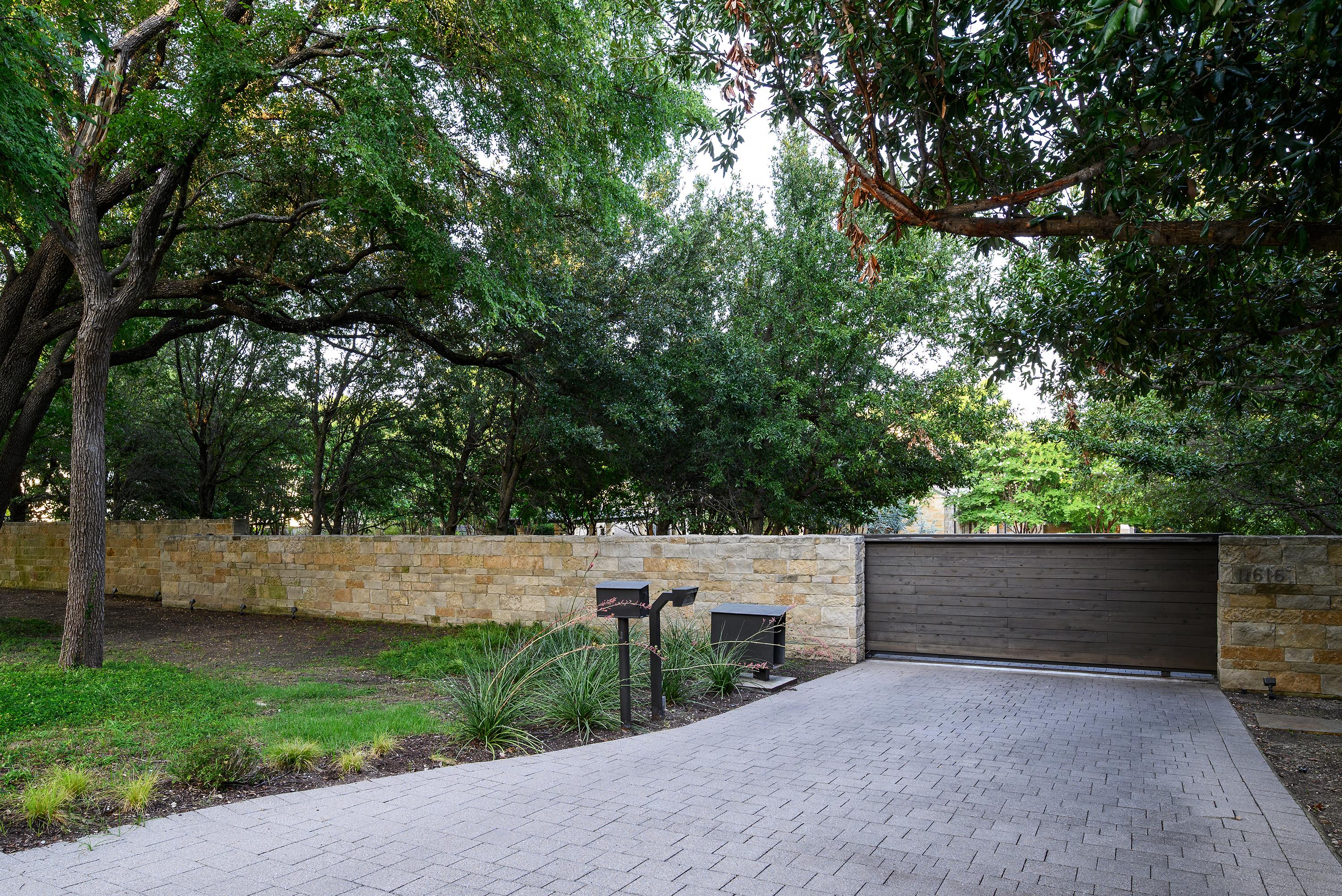 11616 Wander Lane