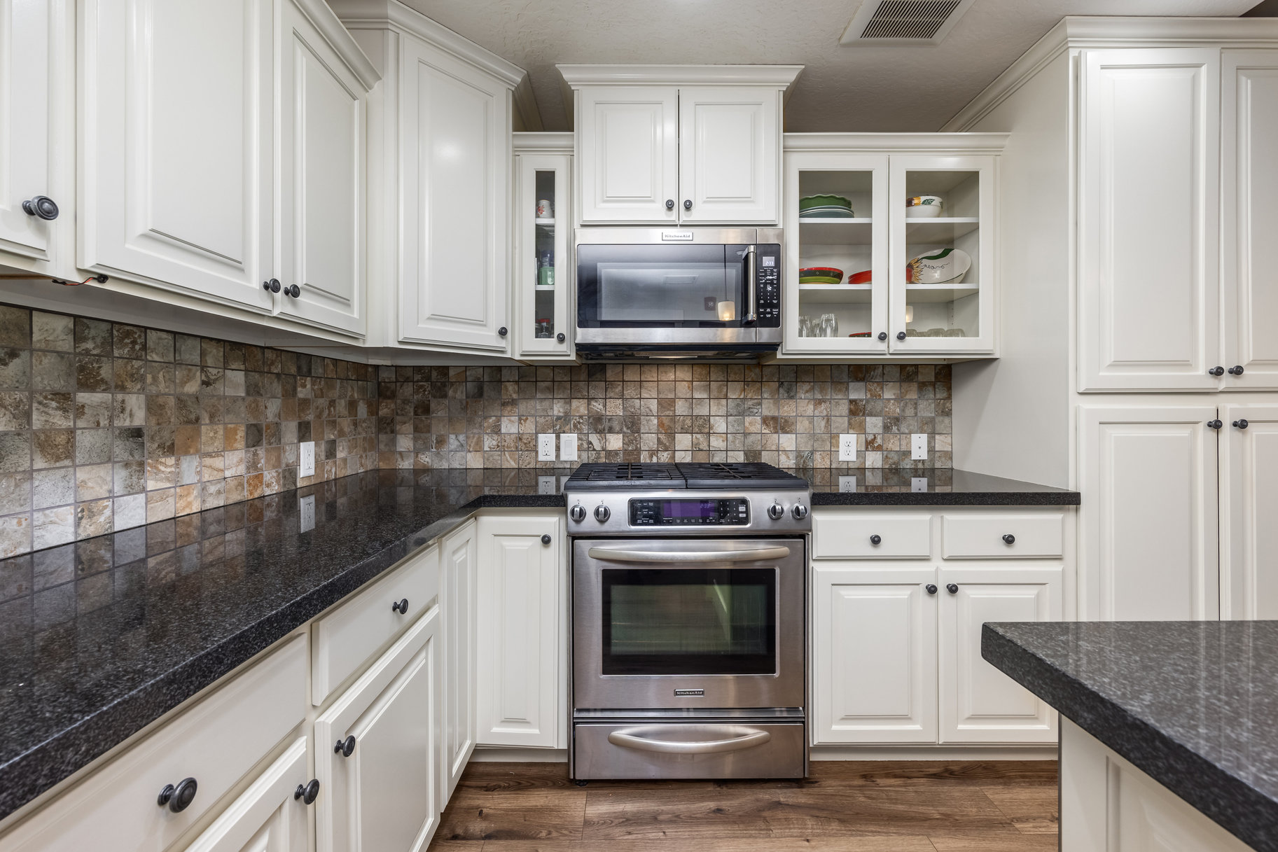 13386 N Alexis Dr