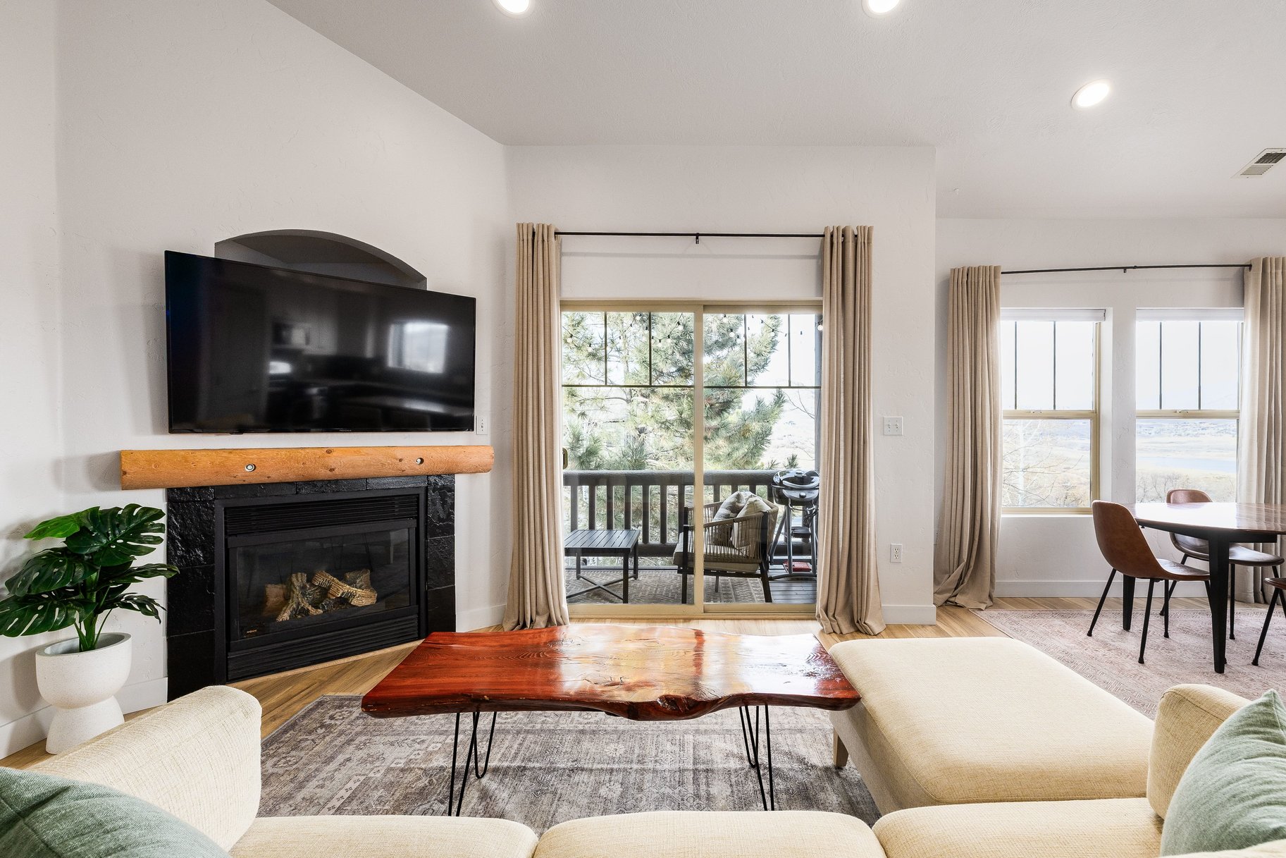 1699 W Fox Bay Drive Unit I201