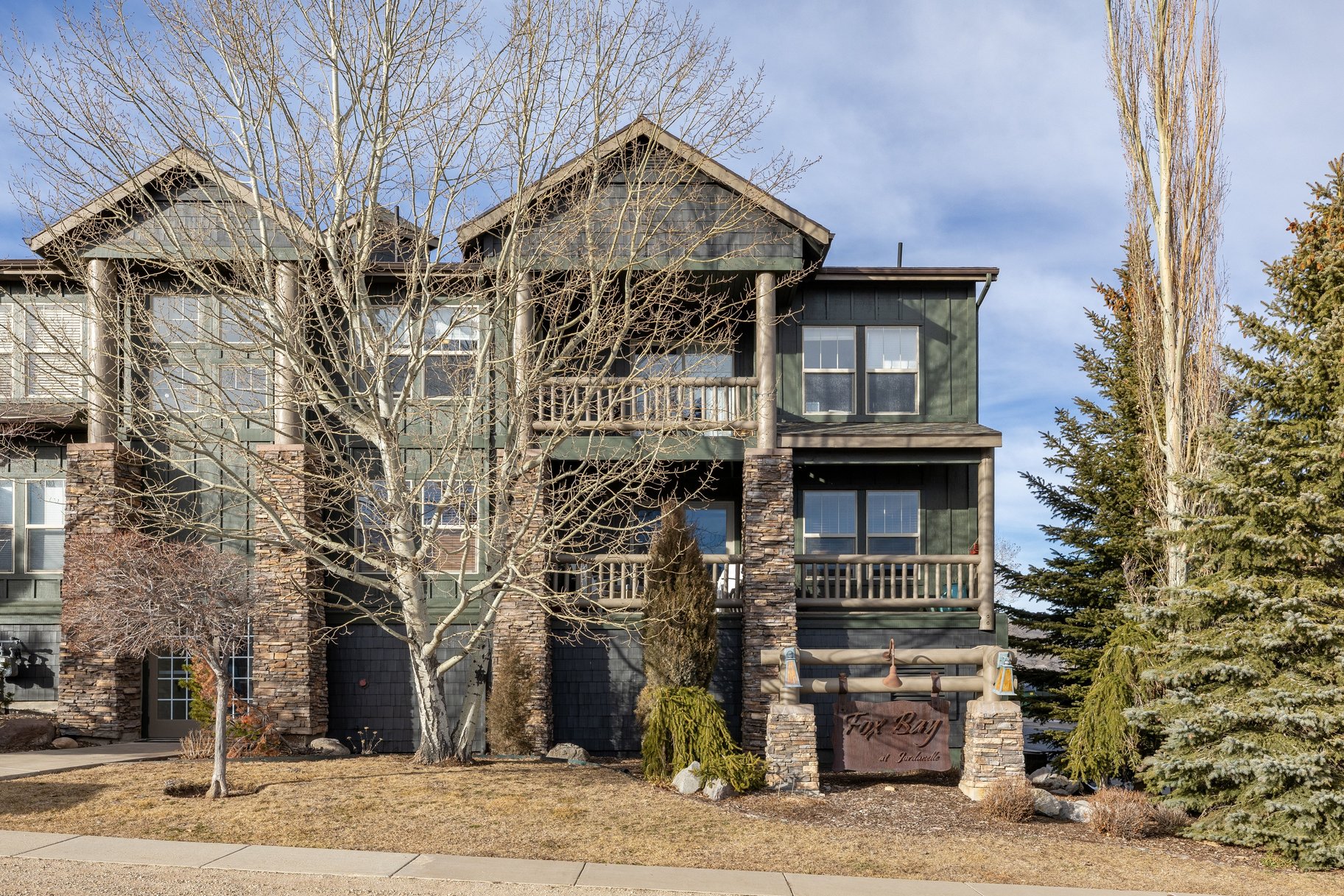 1699 W Fox Bay Drive Unit I201