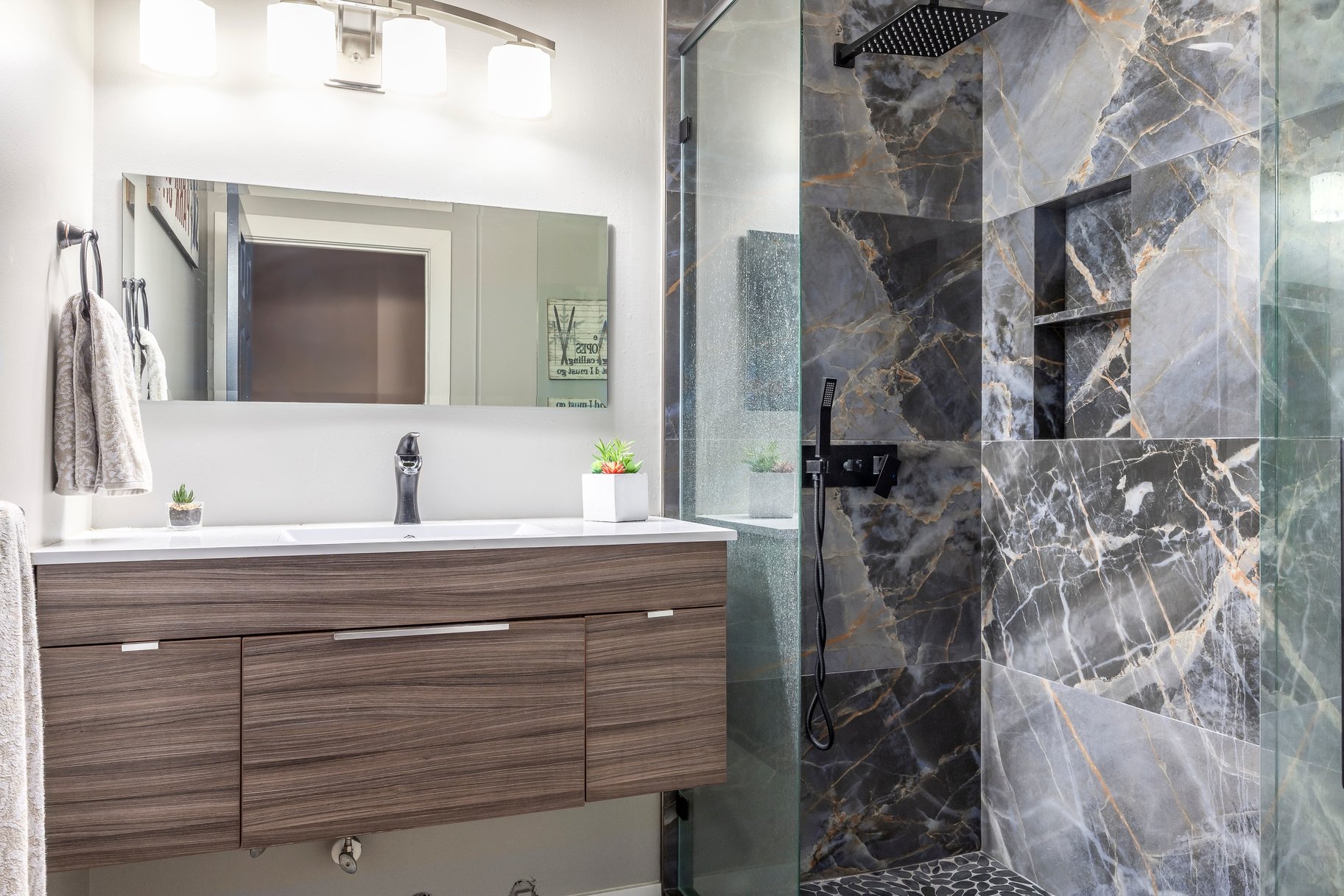 2546 Lower Lando Lane