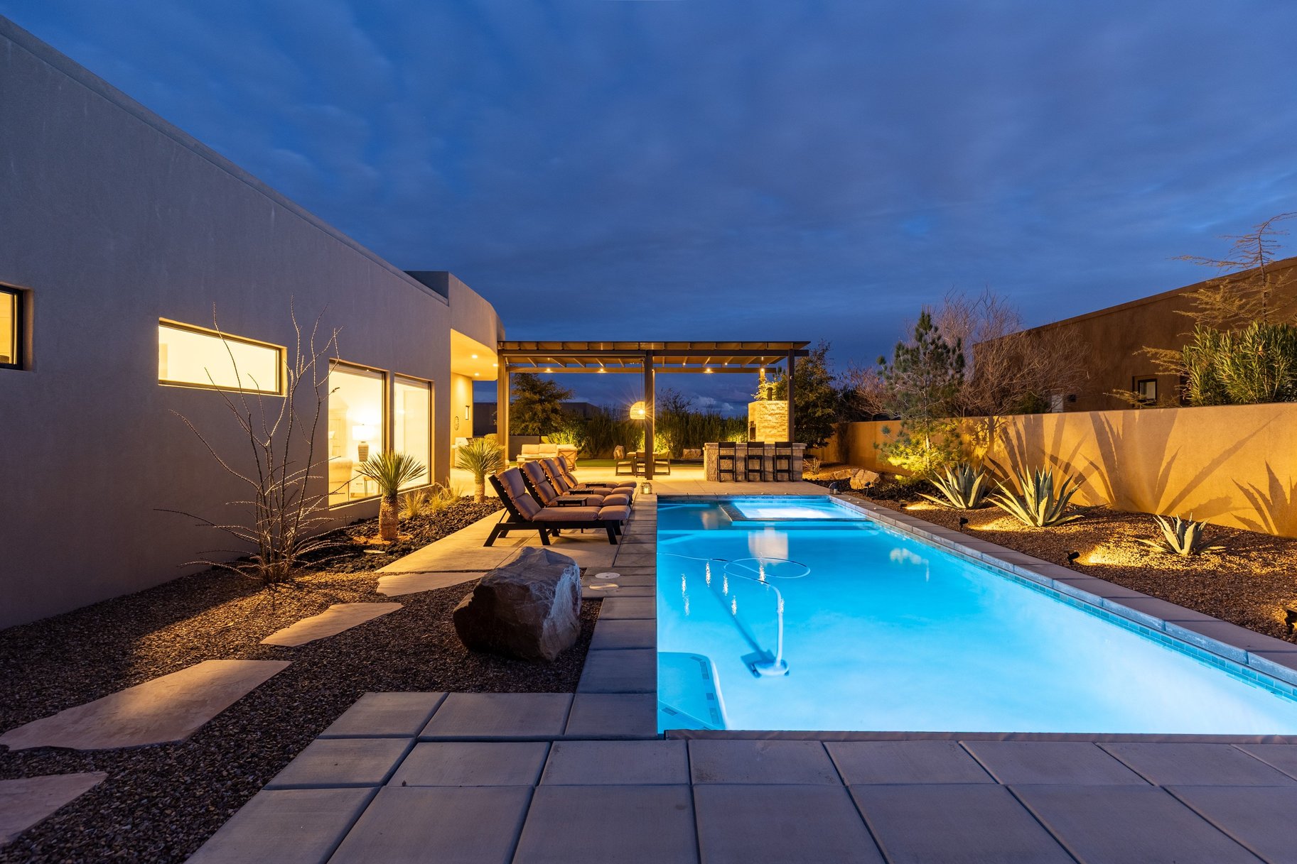 2217 W Basalt Circle