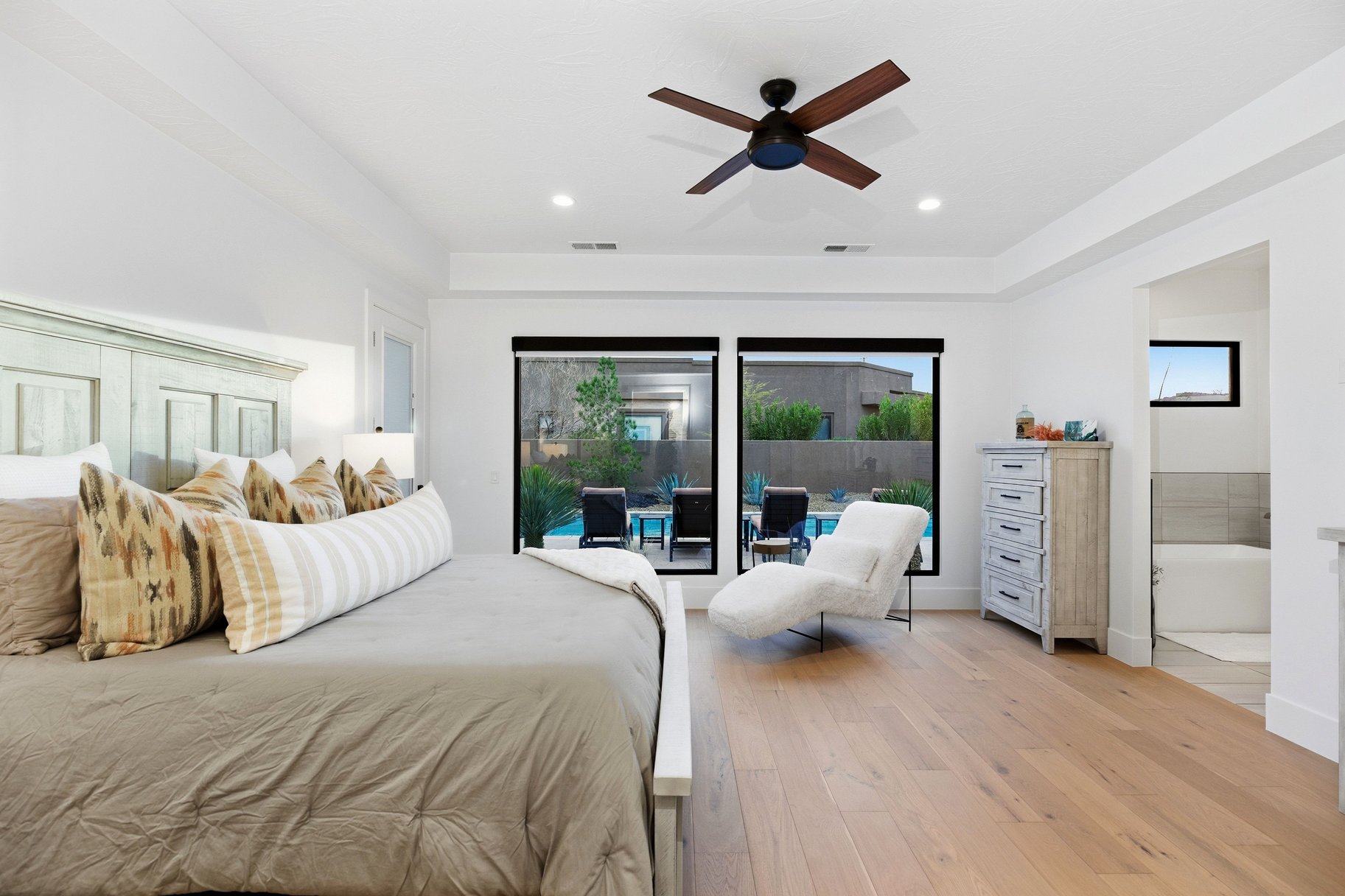 2217 W Basalt Circle
