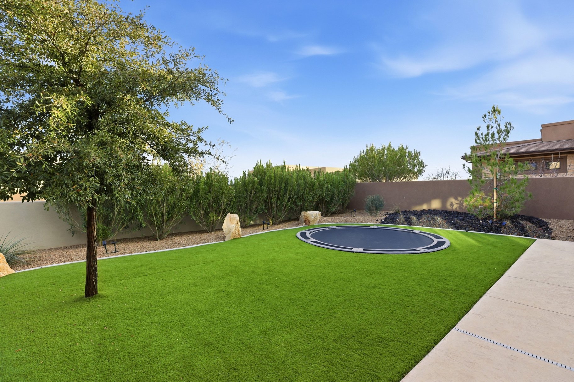 2217 W Basalt Circle