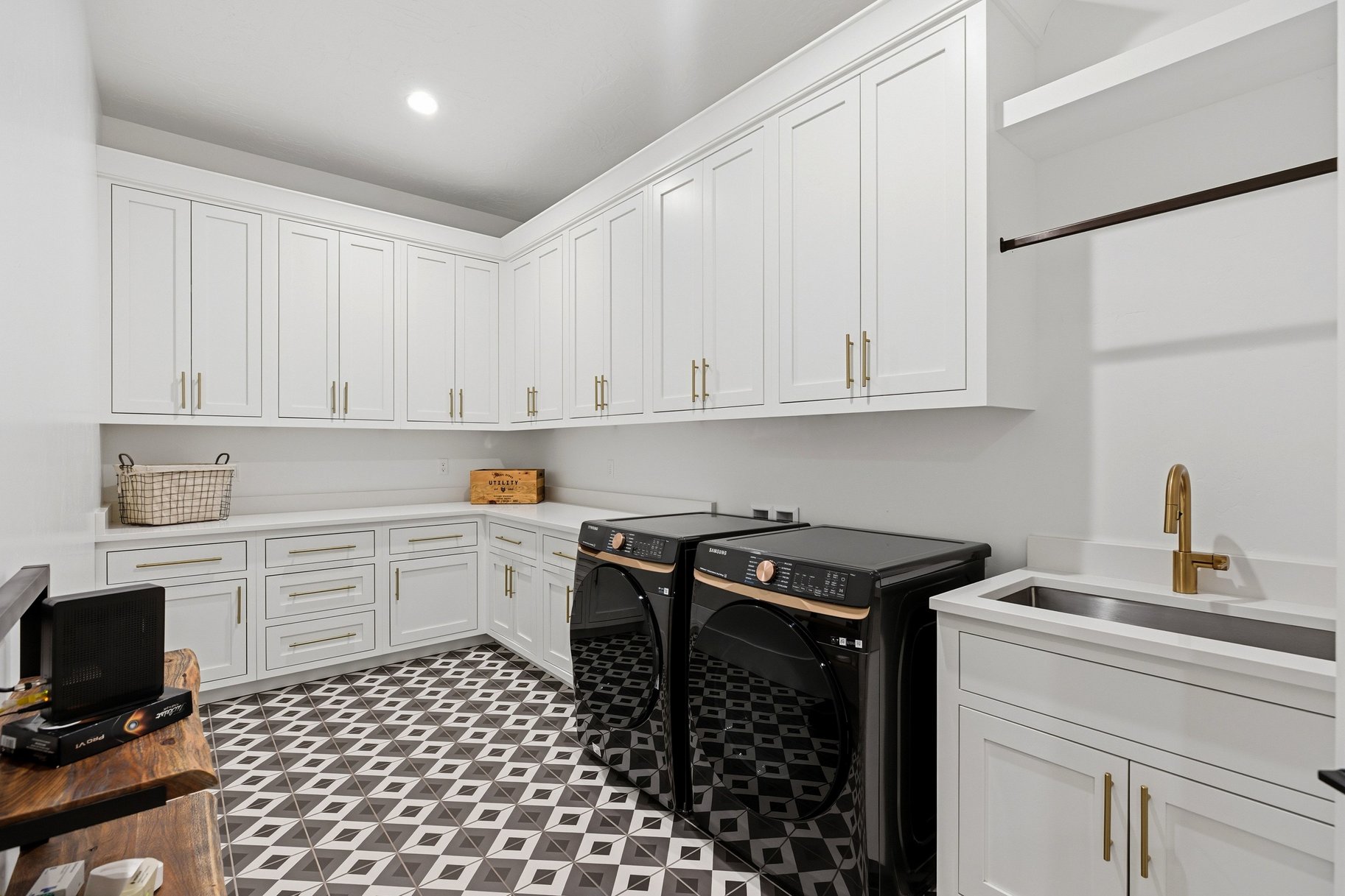 2217 W Basalt Circle