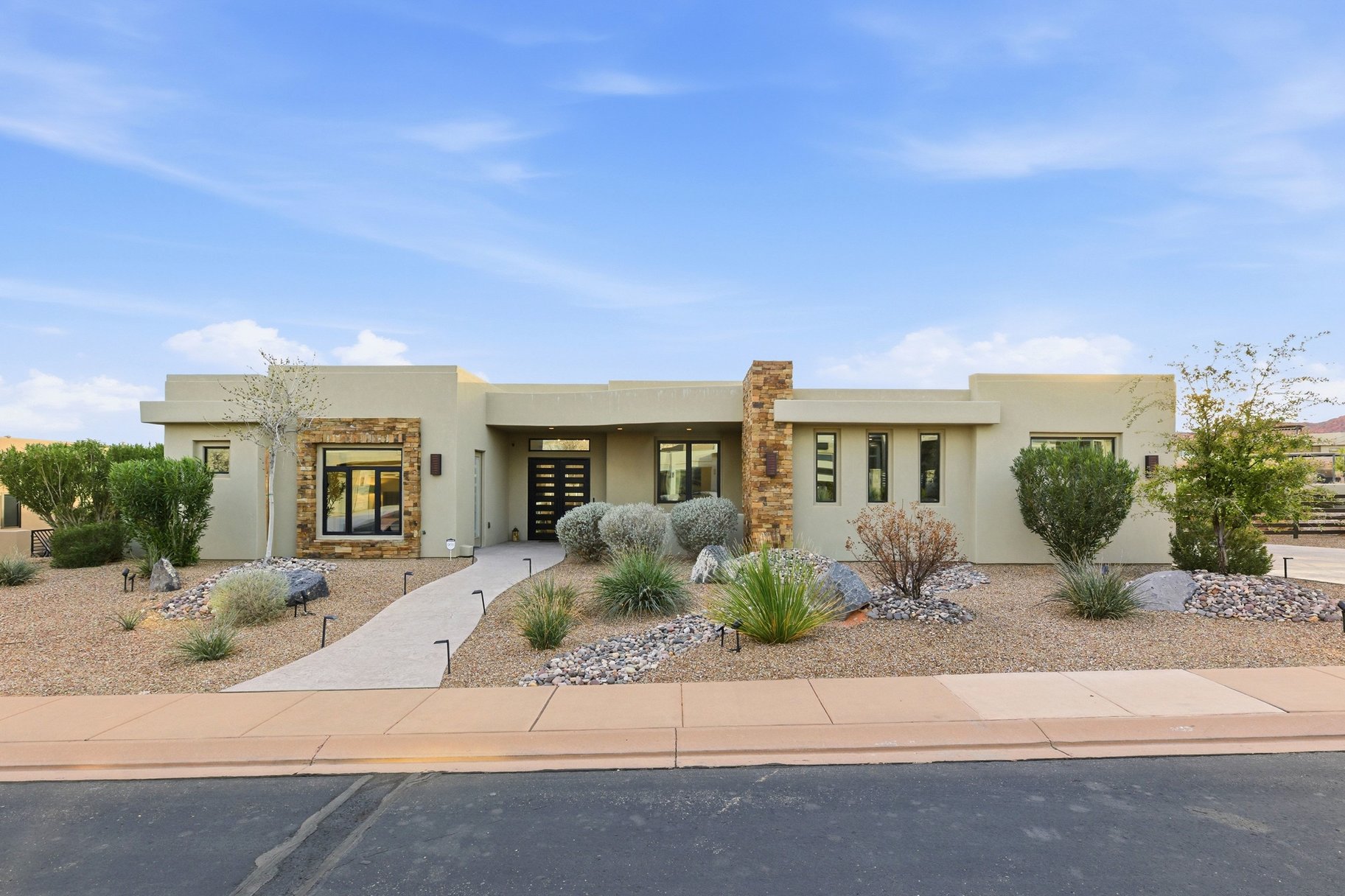 2217 W Basalt Circle