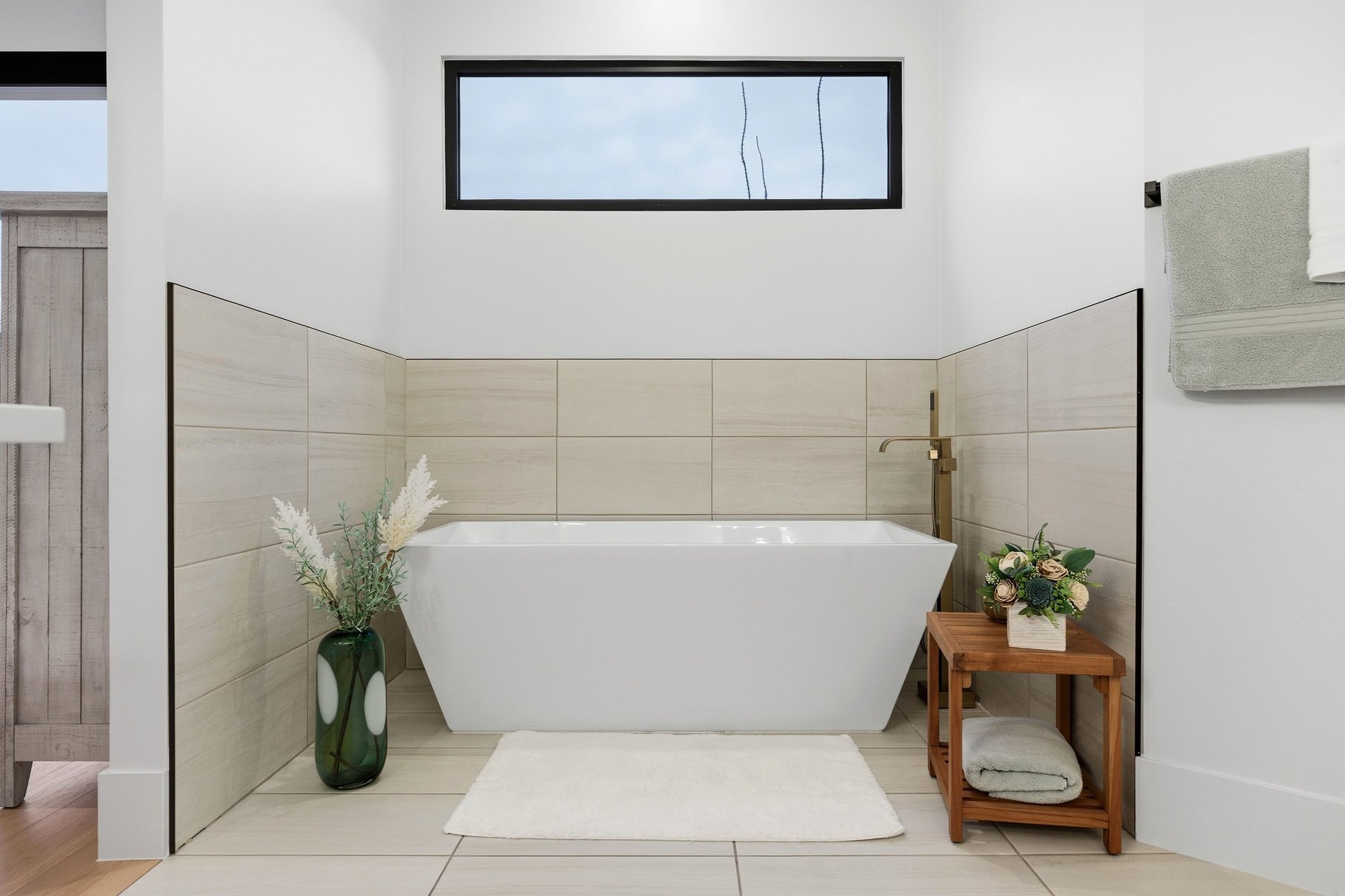 2217 W Basalt Circle