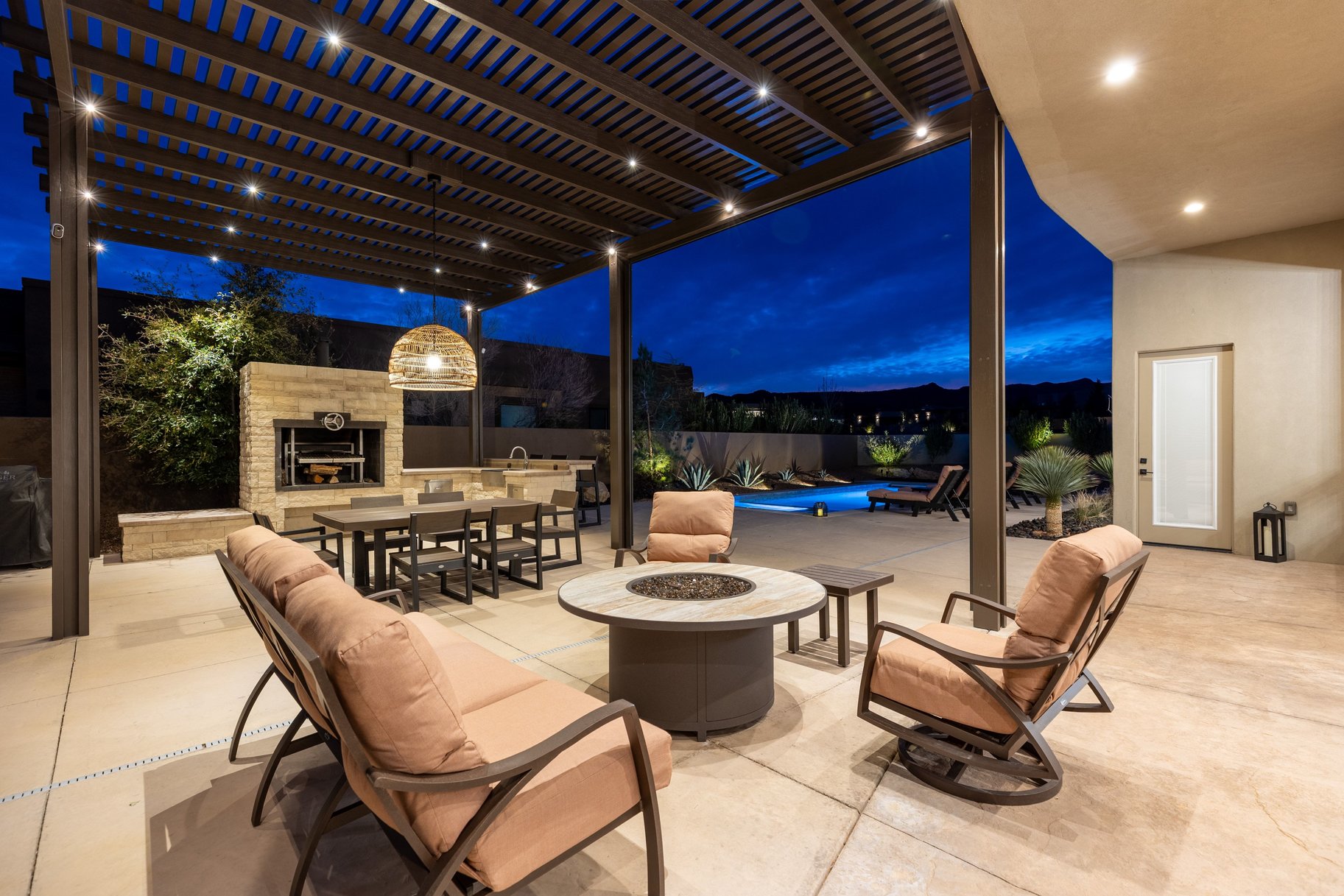 2217 W Basalt Circle