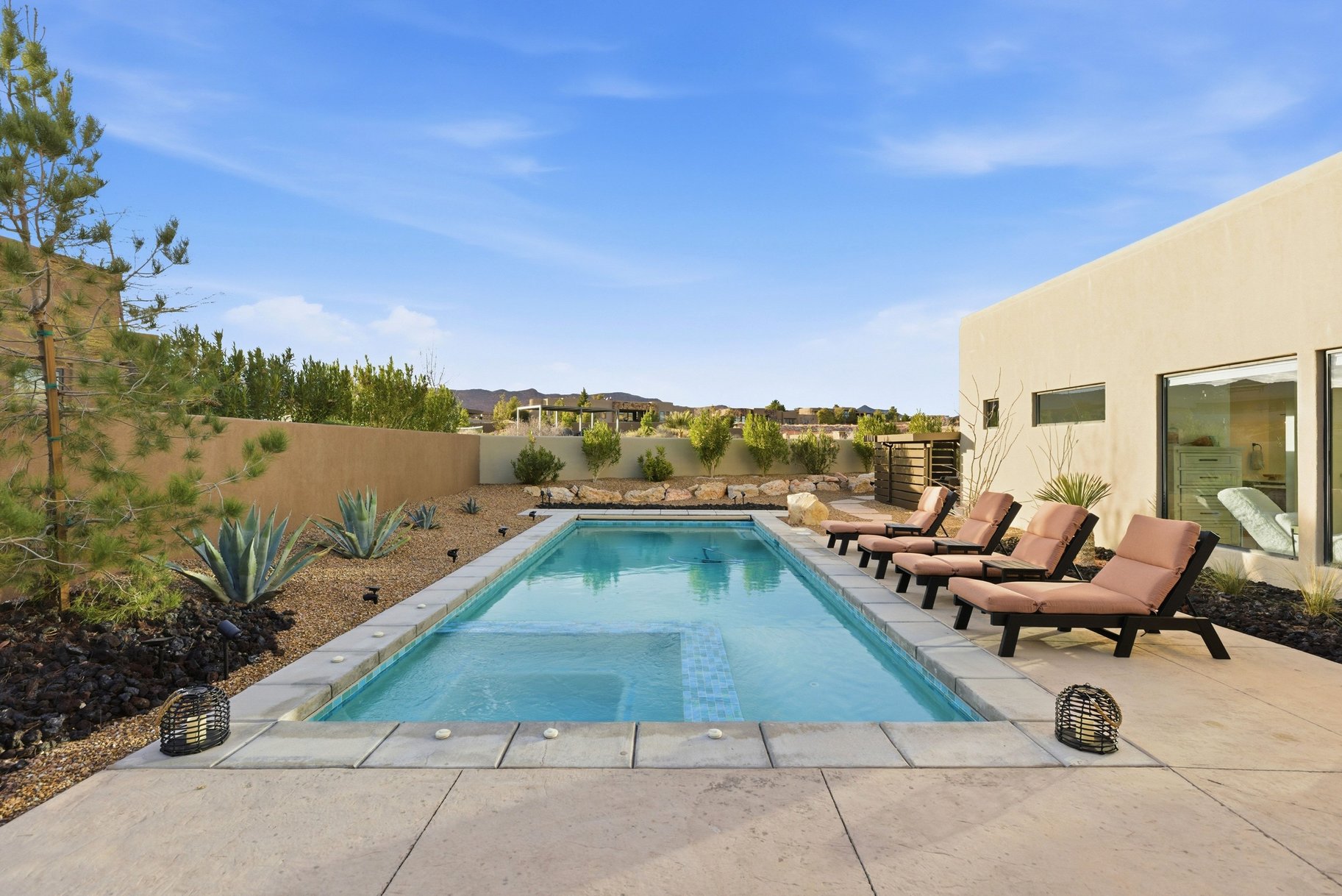 2217 W Basalt Circle