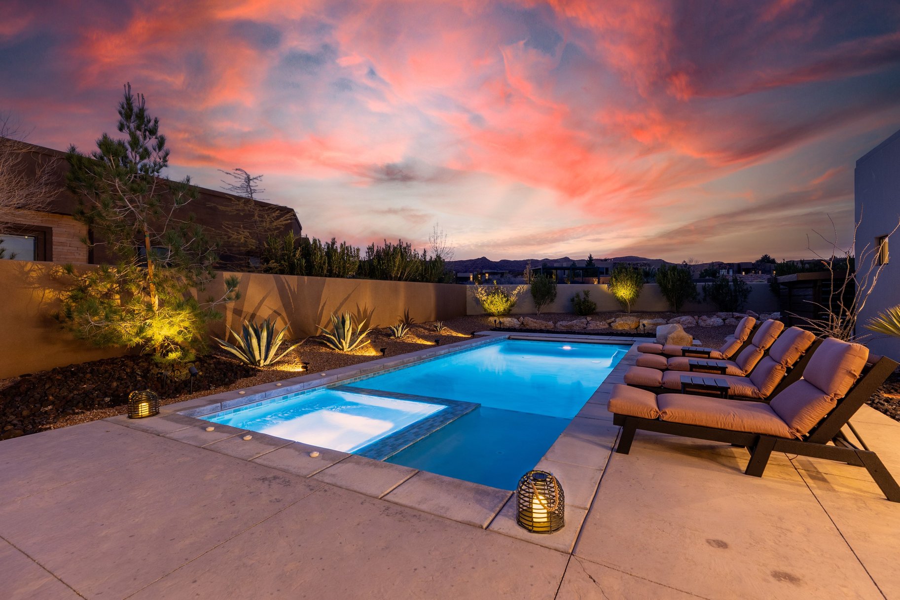 2217 W Basalt Circle