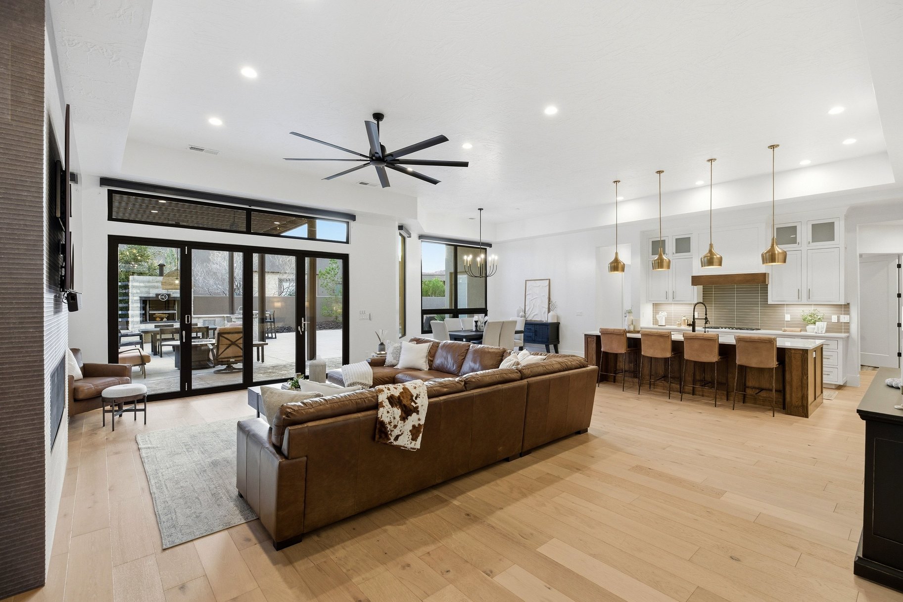 2217 W Basalt Circle
