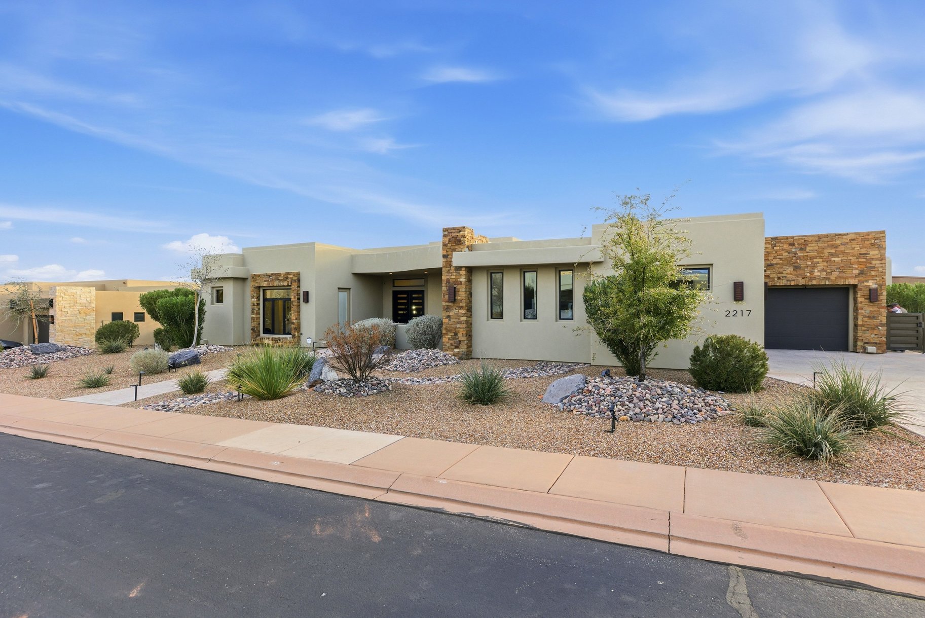 2217 W Basalt Circle