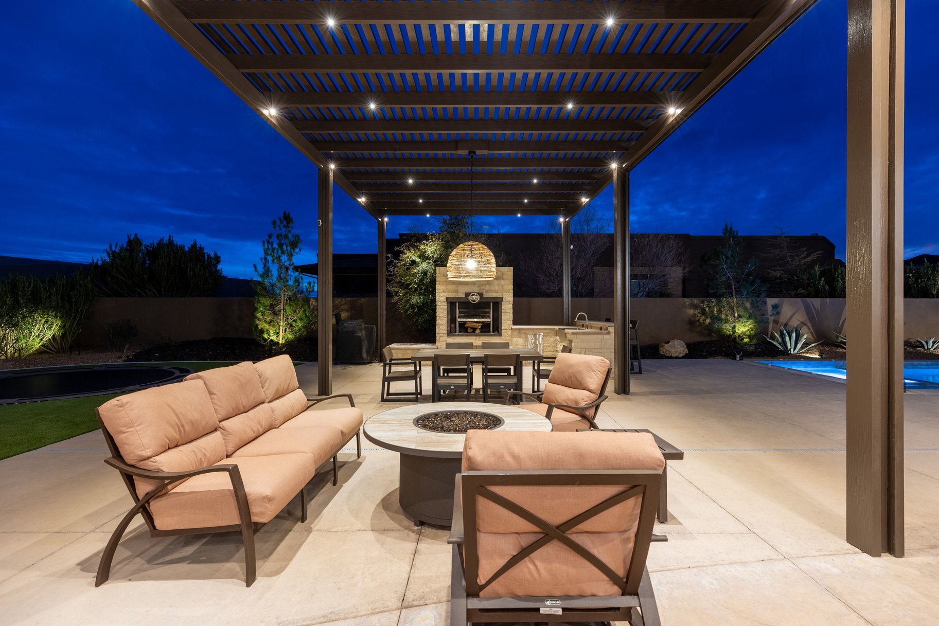 2217 W Basalt Circle