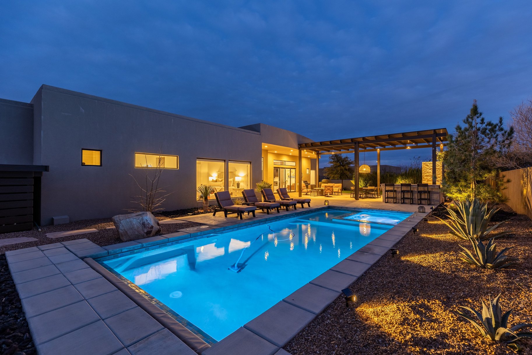 2217 W Basalt Circle