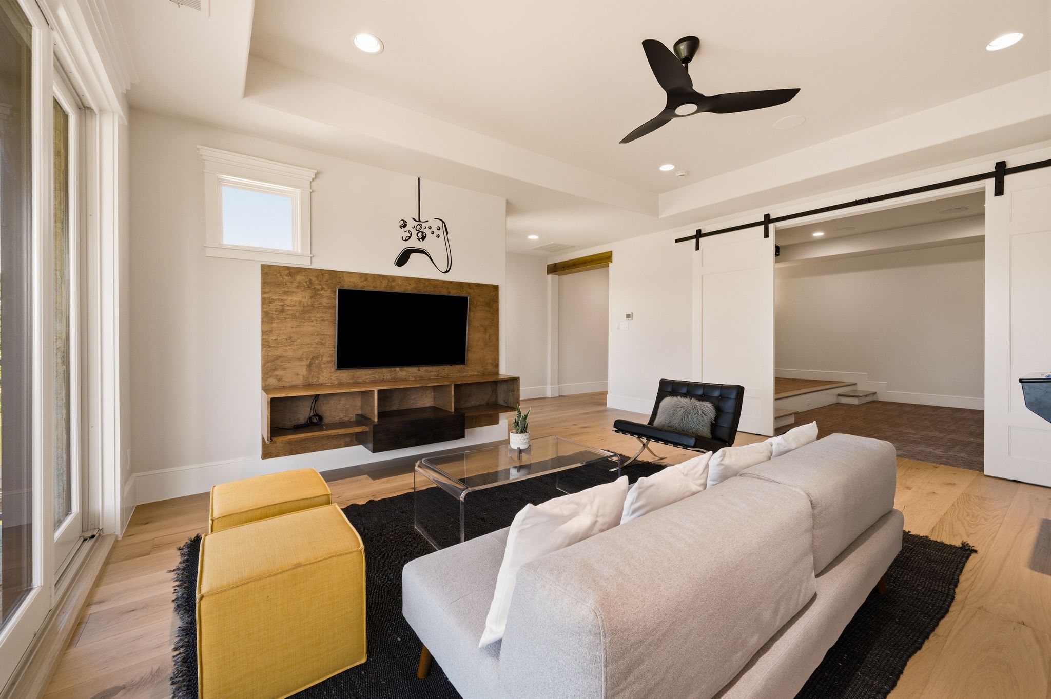 1813 Genevieve Court 